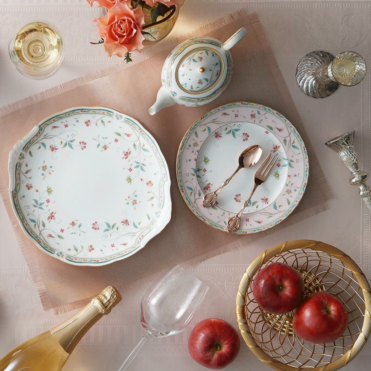  Đĩa bánh đặc biệt (party plate) dài 27,9cm sứ xương | Hana Sarasa 4409L - 58119A 