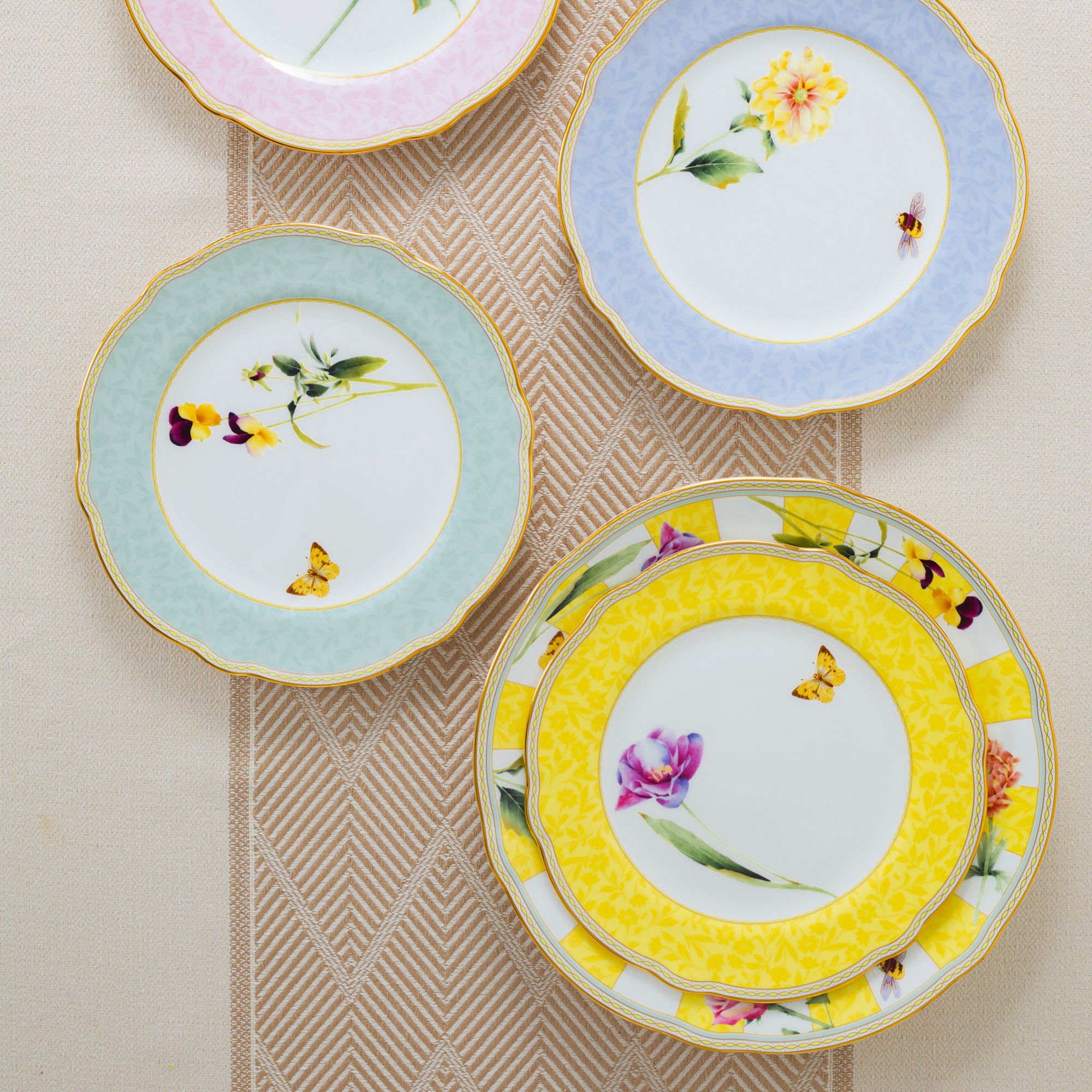  Đĩa tròn cỡ vừa đường kính 22cm sứ xương | Harvest Dream 4989L - 97811 