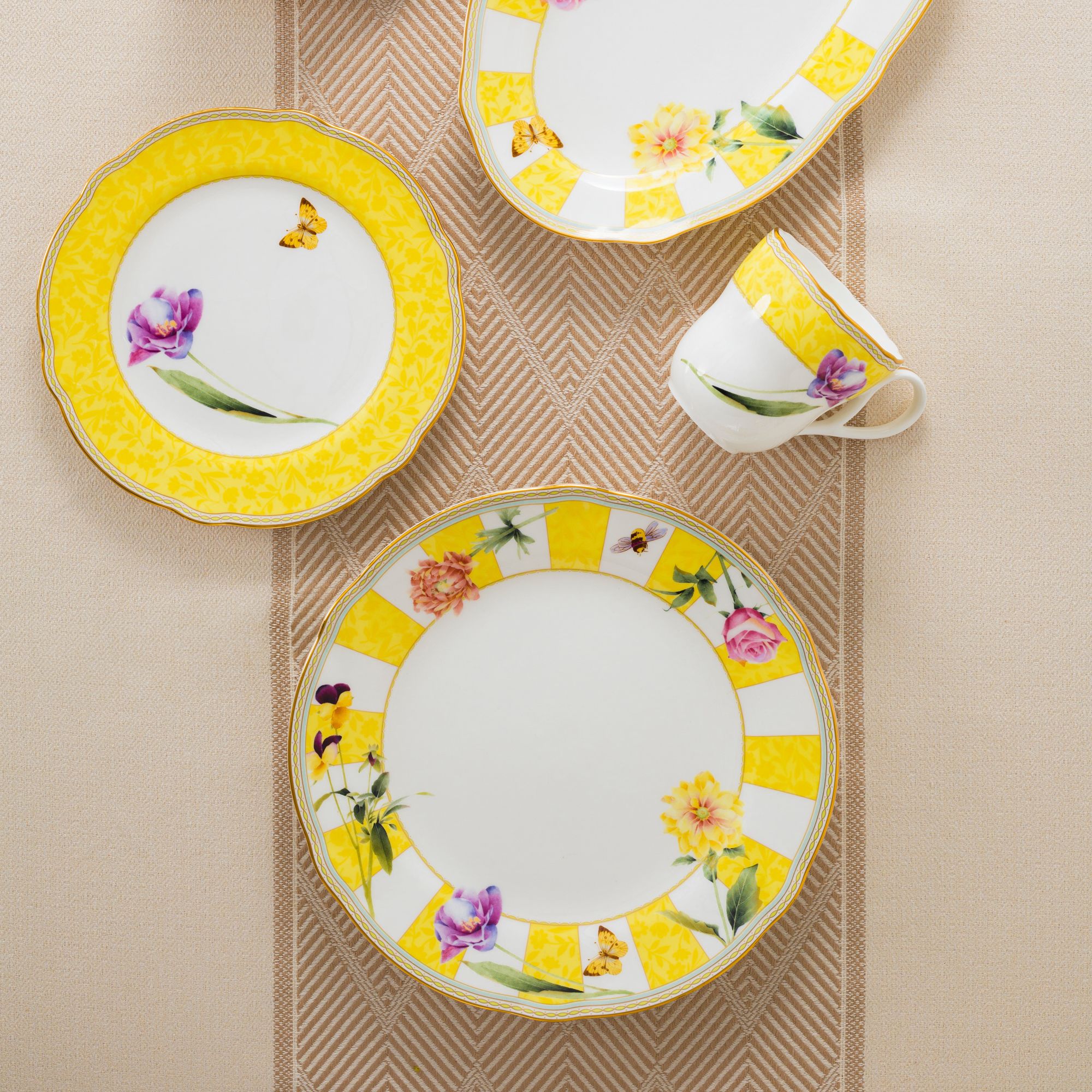  Đĩa tròn cỡ vừa đường kính 22cm sứ xương | Harvest Dream 4989L - 97811 