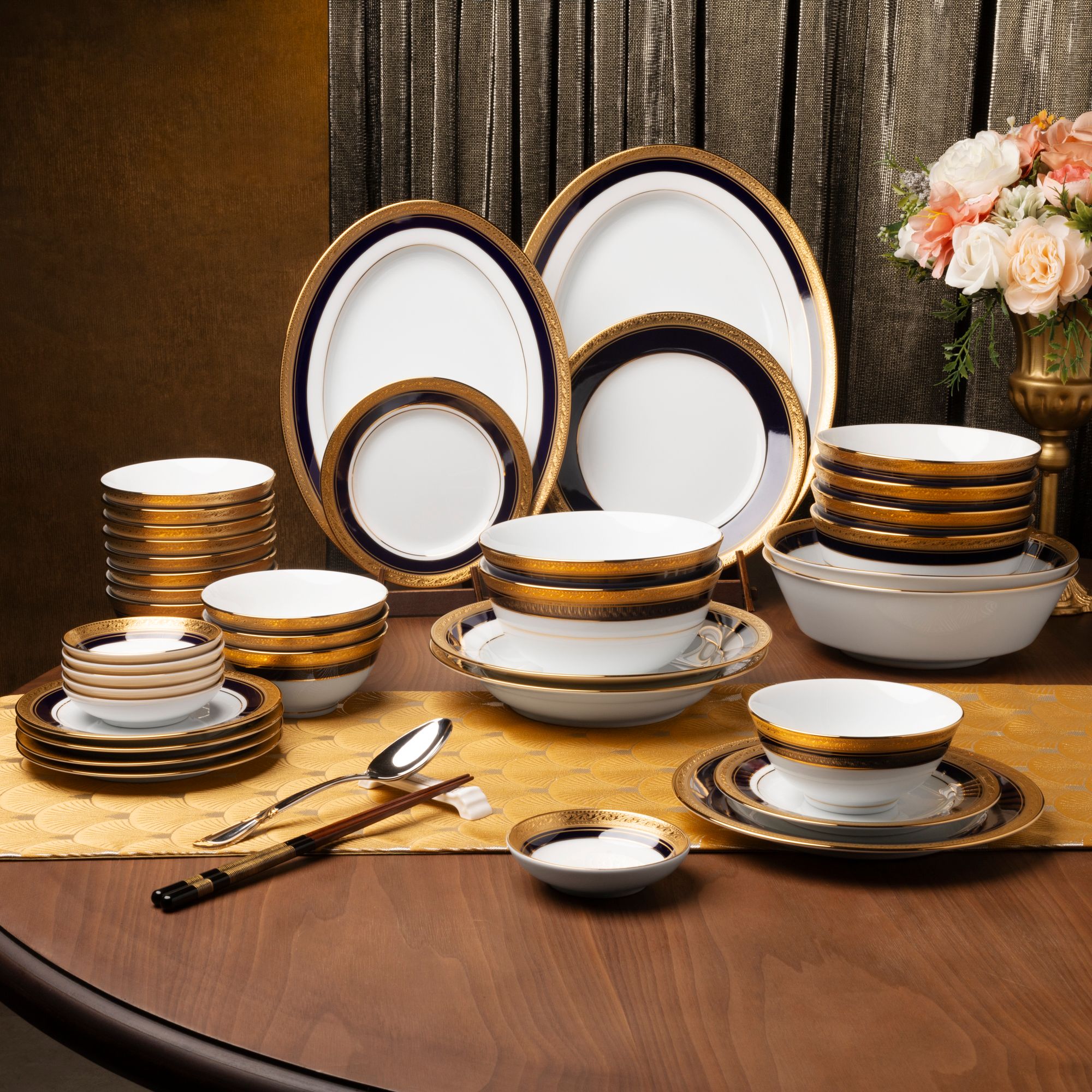  Bộ bát đĩa ăn châu Á đầy đủ 38 món (cho 6 người) sứ trắng | Crestwood Cobalt Gold 4171L - D038AB 