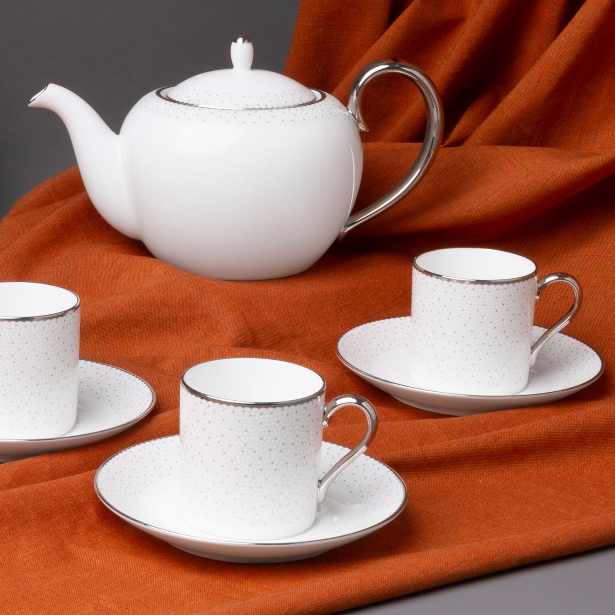  Bộ ấm chén uống trà nhỏ (ấm 520ml, chén 90ml) 13 món sứ xương | Broome Street 4913L - T014S 