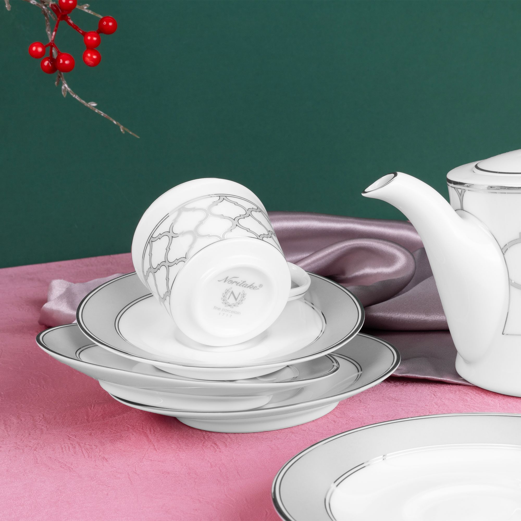  Bộ ấm chén uống trà nhỏ (ấm 630ml, chén 100ml) 13 món sứ trắng | Eternal Palace 1717L - T014S 