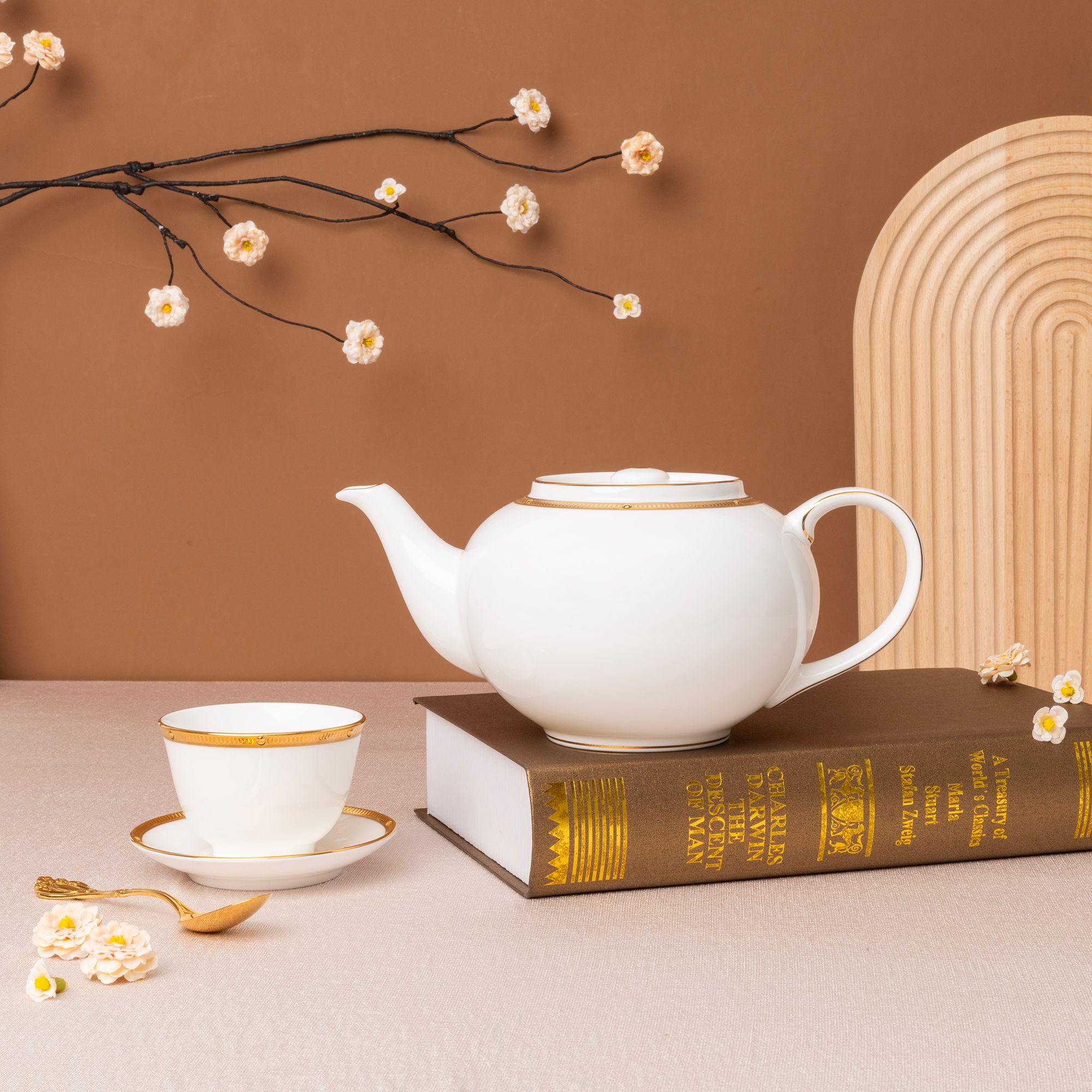  Bộ ấm chén trà châu Á (ấm 950ml, chén 145ml) 13 món sứ xương | Rochelle Gold 4796L - T014SA 