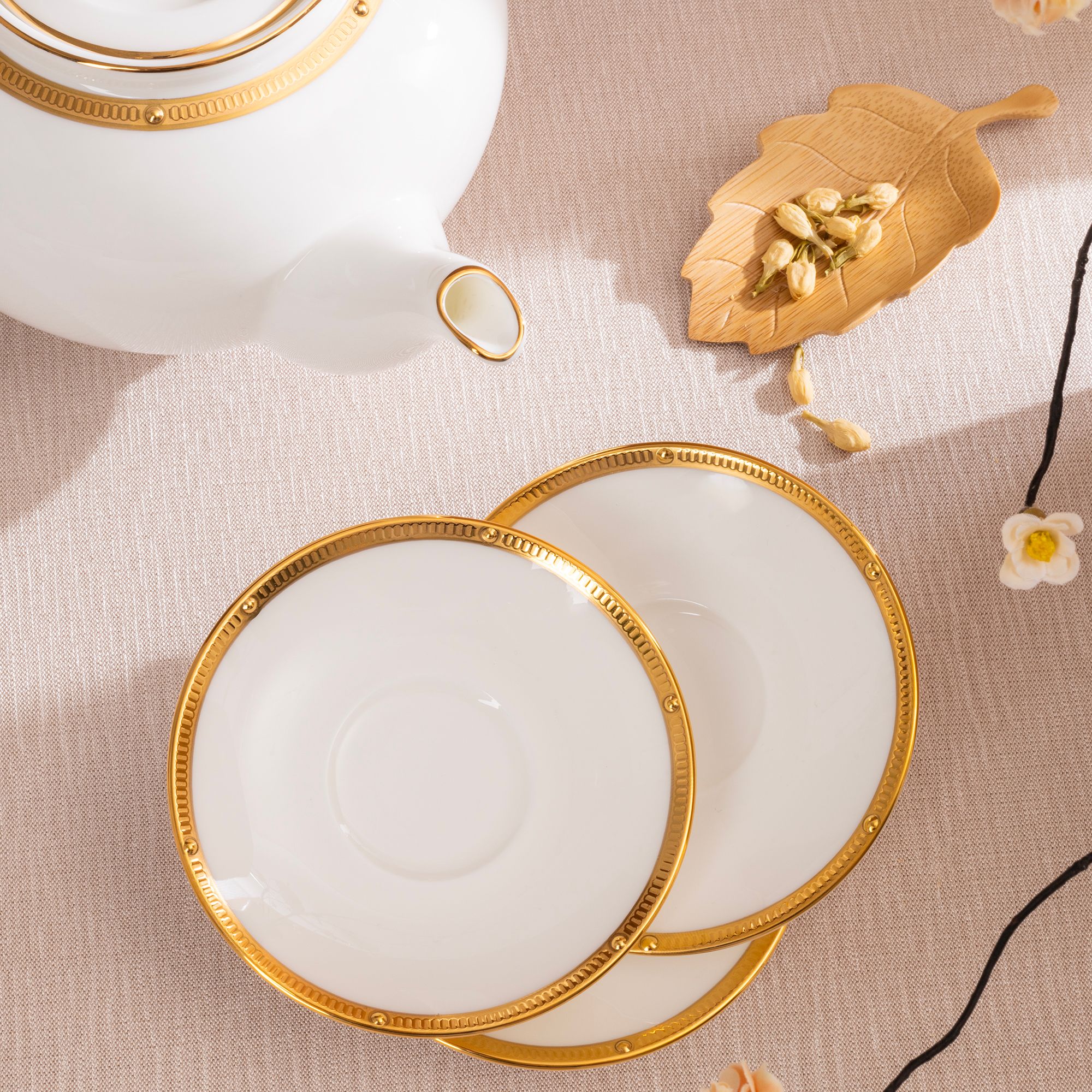  Bộ ấm chén trà châu Á (ấm 950ml, chén 145ml) 13 món sứ xương | Rochelle Gold 4796L - T014SA 