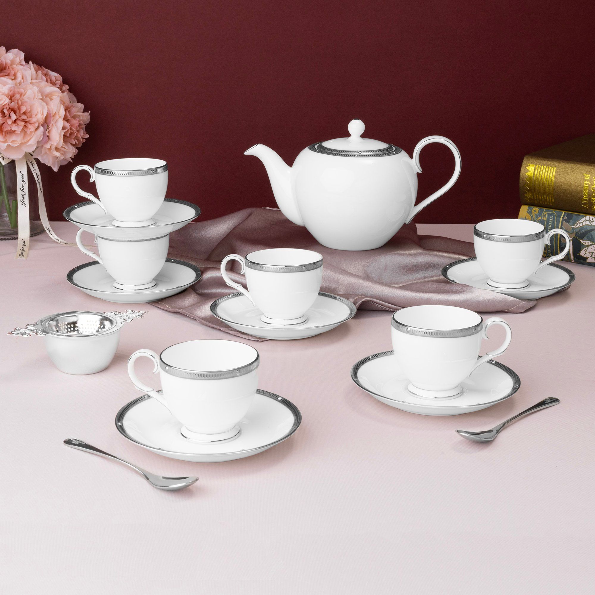  Bộ ấm chén uống trà nhỏ (ấm 650ml, chén 105ml) 13 món sứ xương | Rochelle Platinum 4795L - T014S 