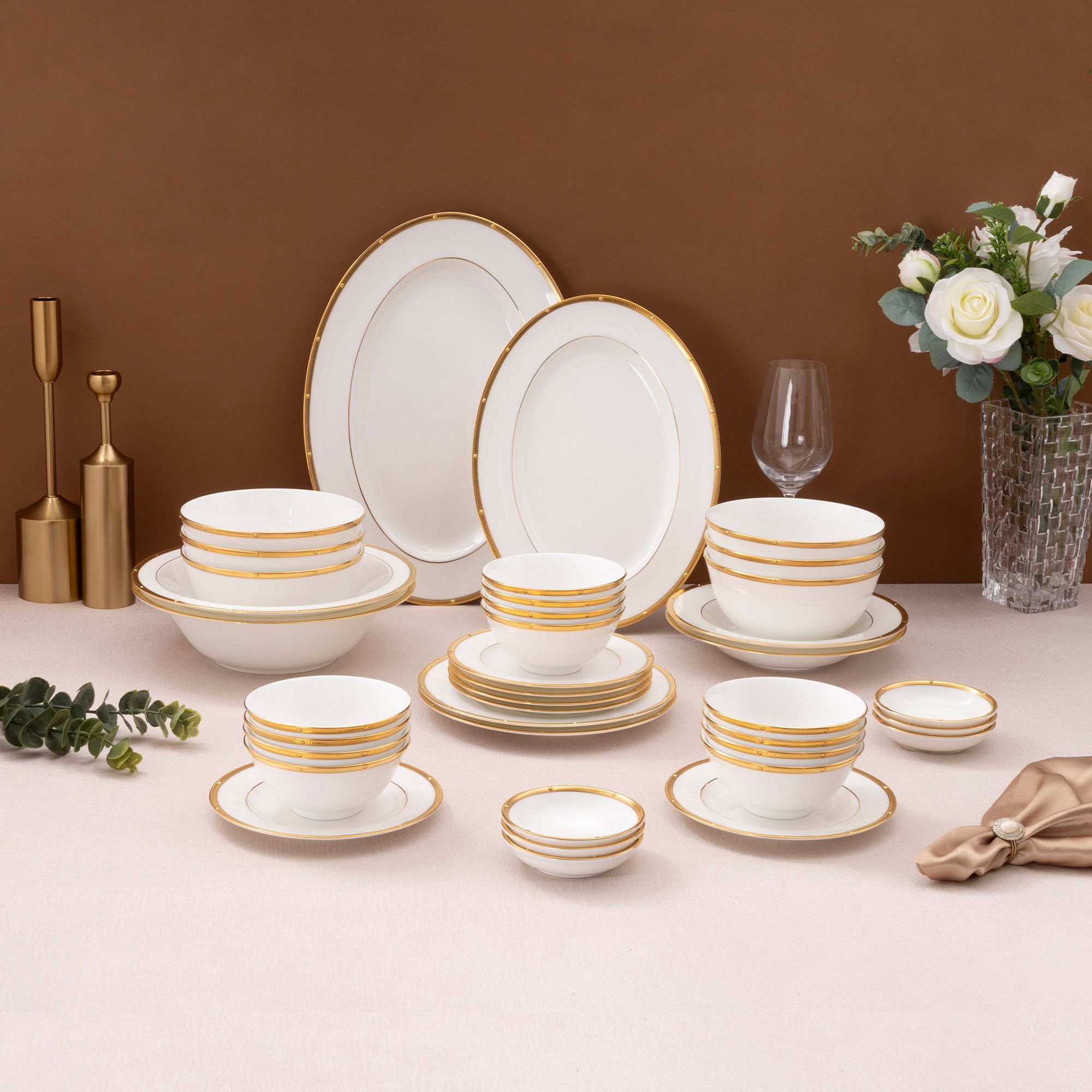  Bộ bát đĩa ăn châu Á đầy đủ 38 món (cho 6 người) sứ xương | Rochelle Gold 4796L - D038AC 
