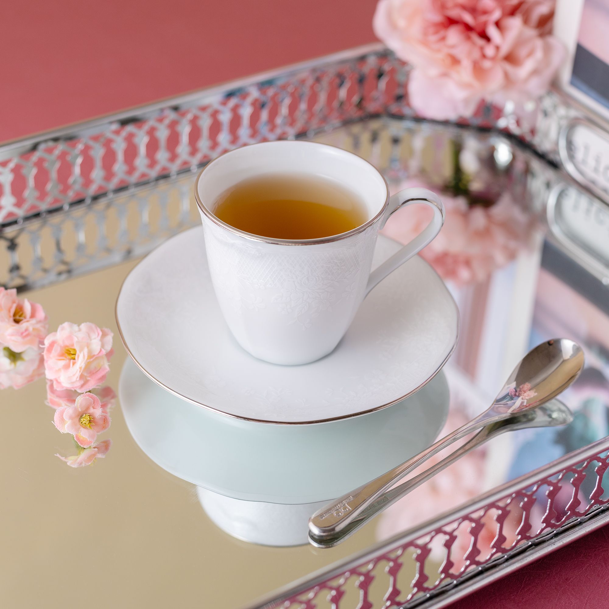  Bộ ấm chén uống trà nhỏ (ấm 950ml, chén 115ml) 13 món sứ trắng | Princess Bouquet Platinum 1661L - T014S 