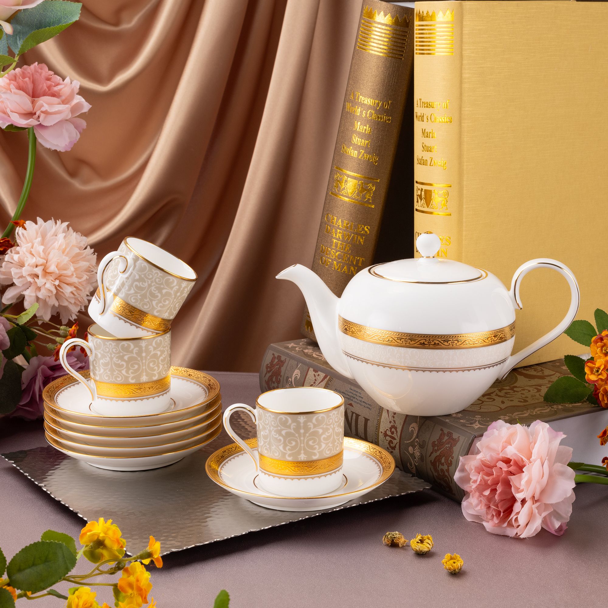  Bộ ấm chén uống trà nhỏ (ấm 650ml, chén 90ml) 13 món sứ xương | Odessa Gold 4874L - T014S 