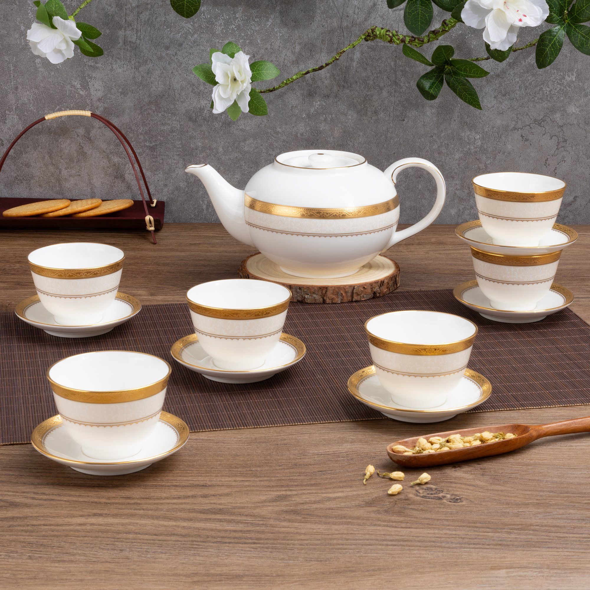  Bộ ấm chén trà châu Á (ấm 950ml, chén 145ml) 13 món sứ xương | Odessa Gold 4874L - T014A 