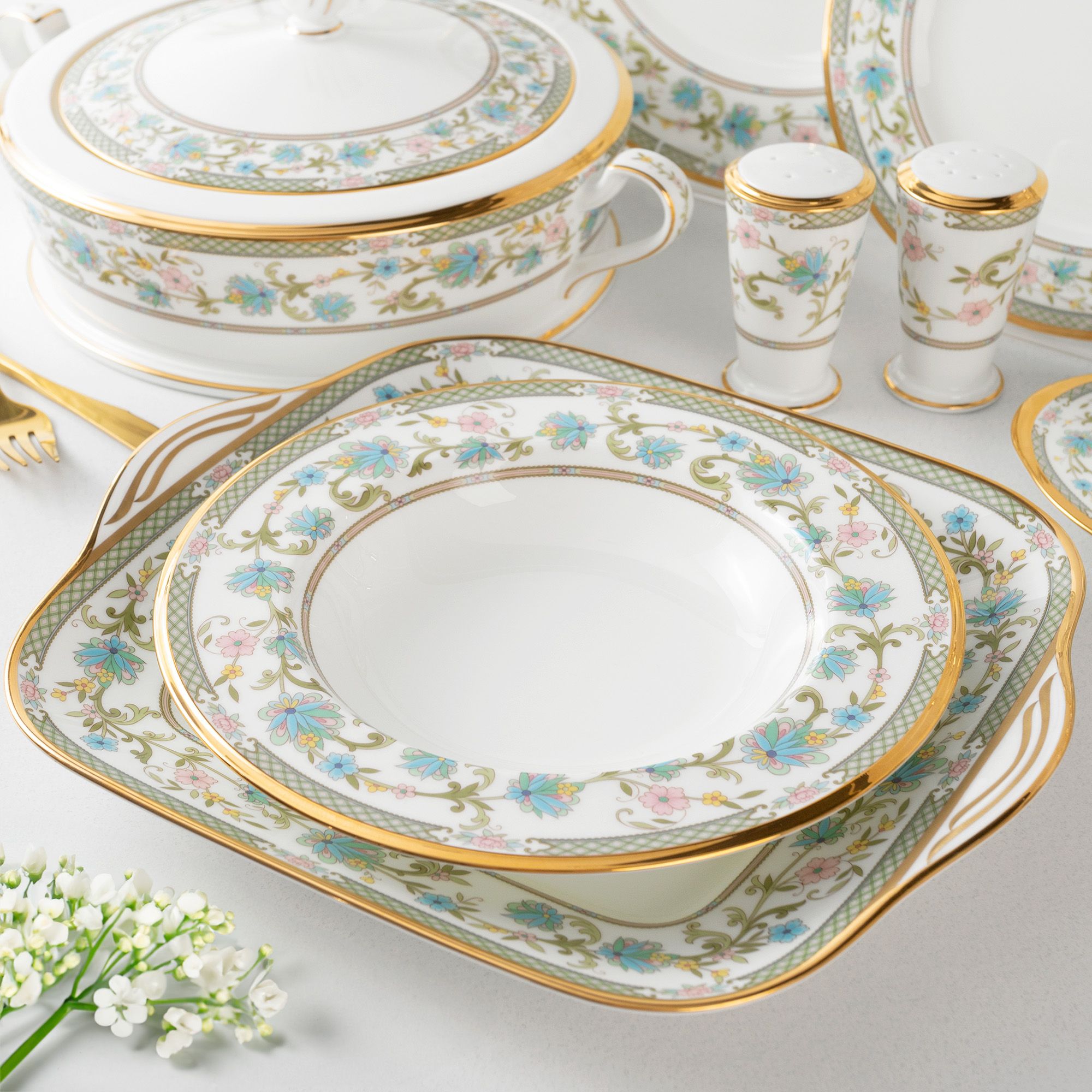  Bộ đĩa ăn kiểu Âu 22 món (cho 6 người) sứ xương Nhật Bản | Yoshino 9983J - D024AK 