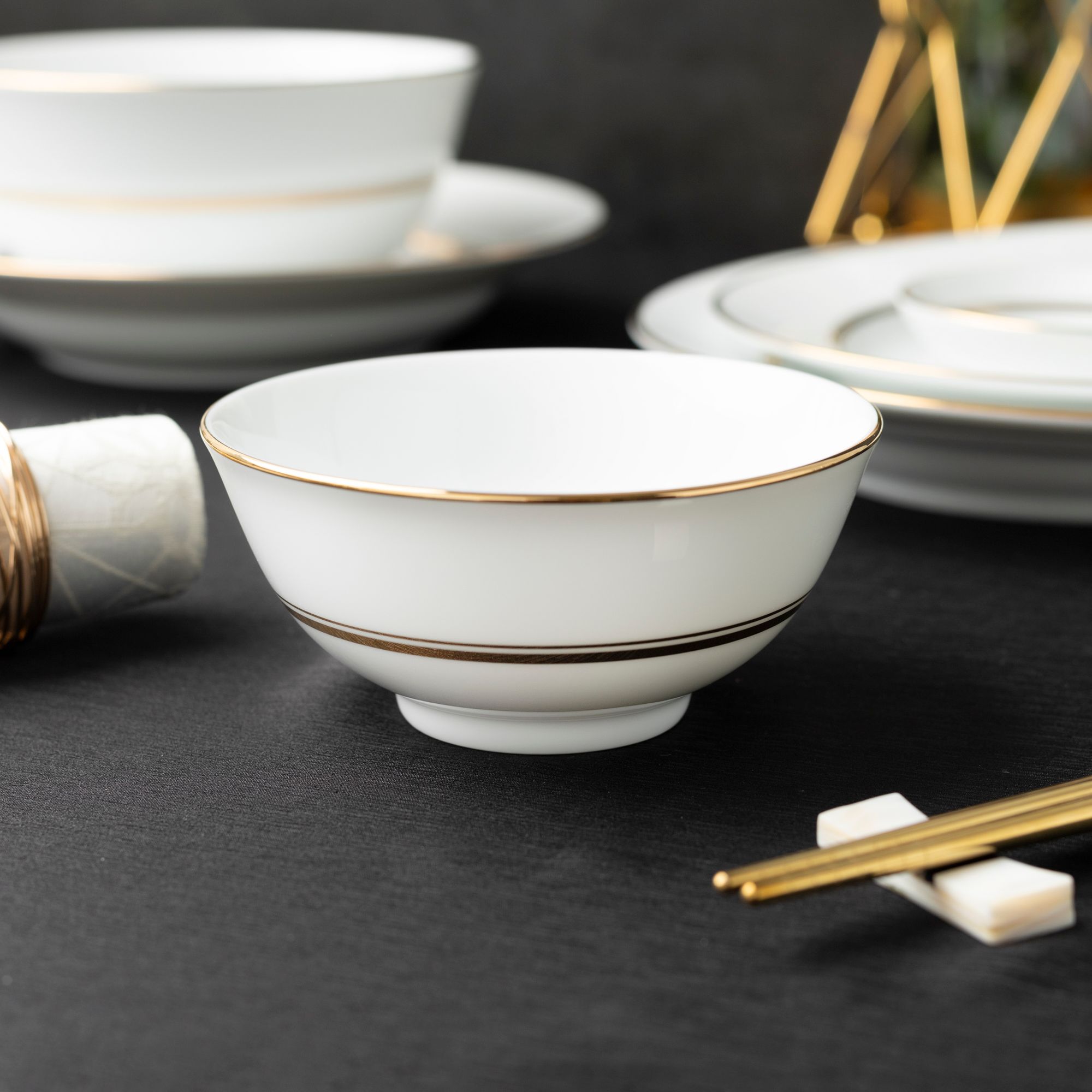  Bộ bát đĩa ăn châu Á đầy đủ 38 món (cho 6 người) sứ trắng | Gloria L553L - D038AB 