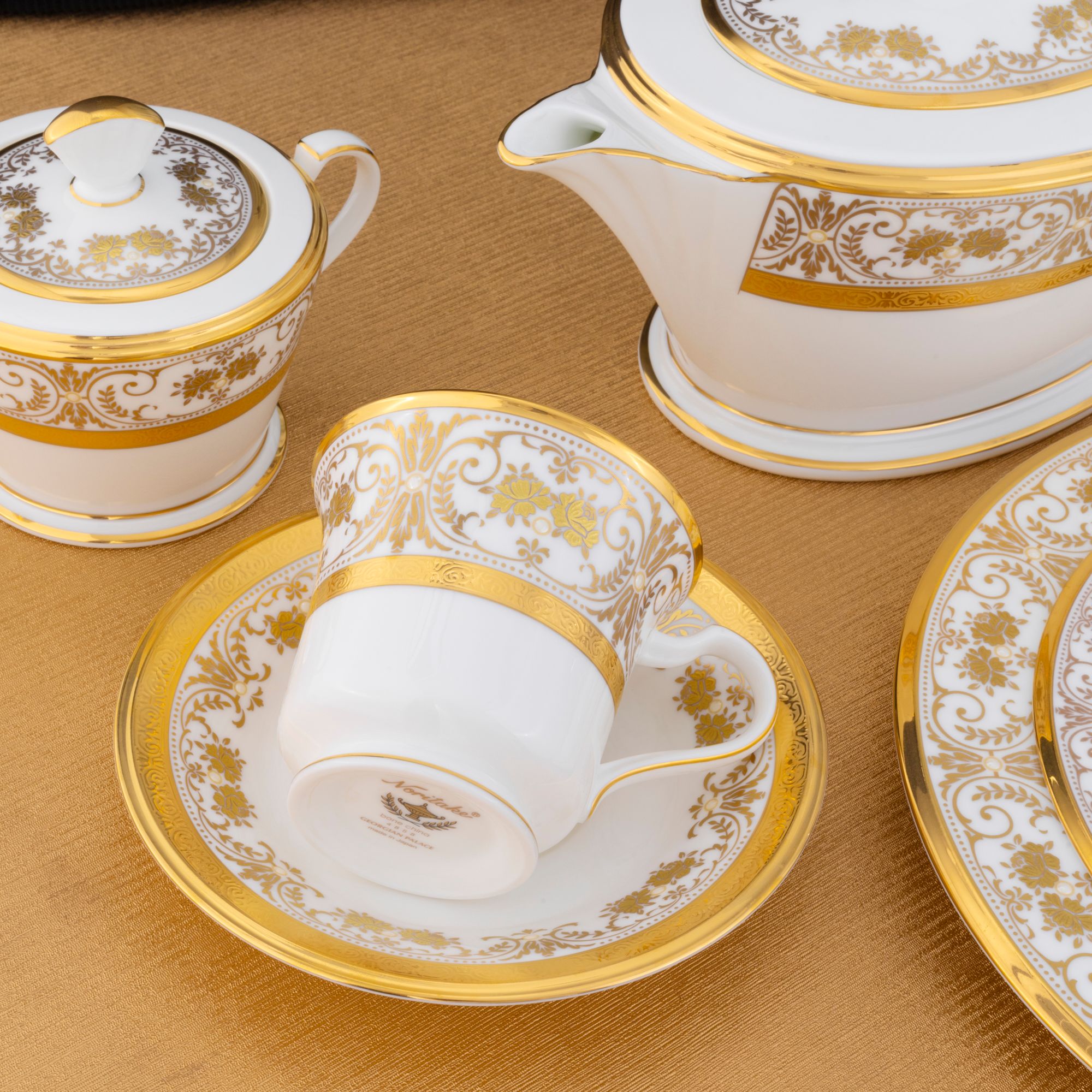  Bộ ấm chén uống trà (ấm 1.440ml, chén 220ml) 15 món sứ xương Nhật Bản | Georgian Palace 4858J - T017L 