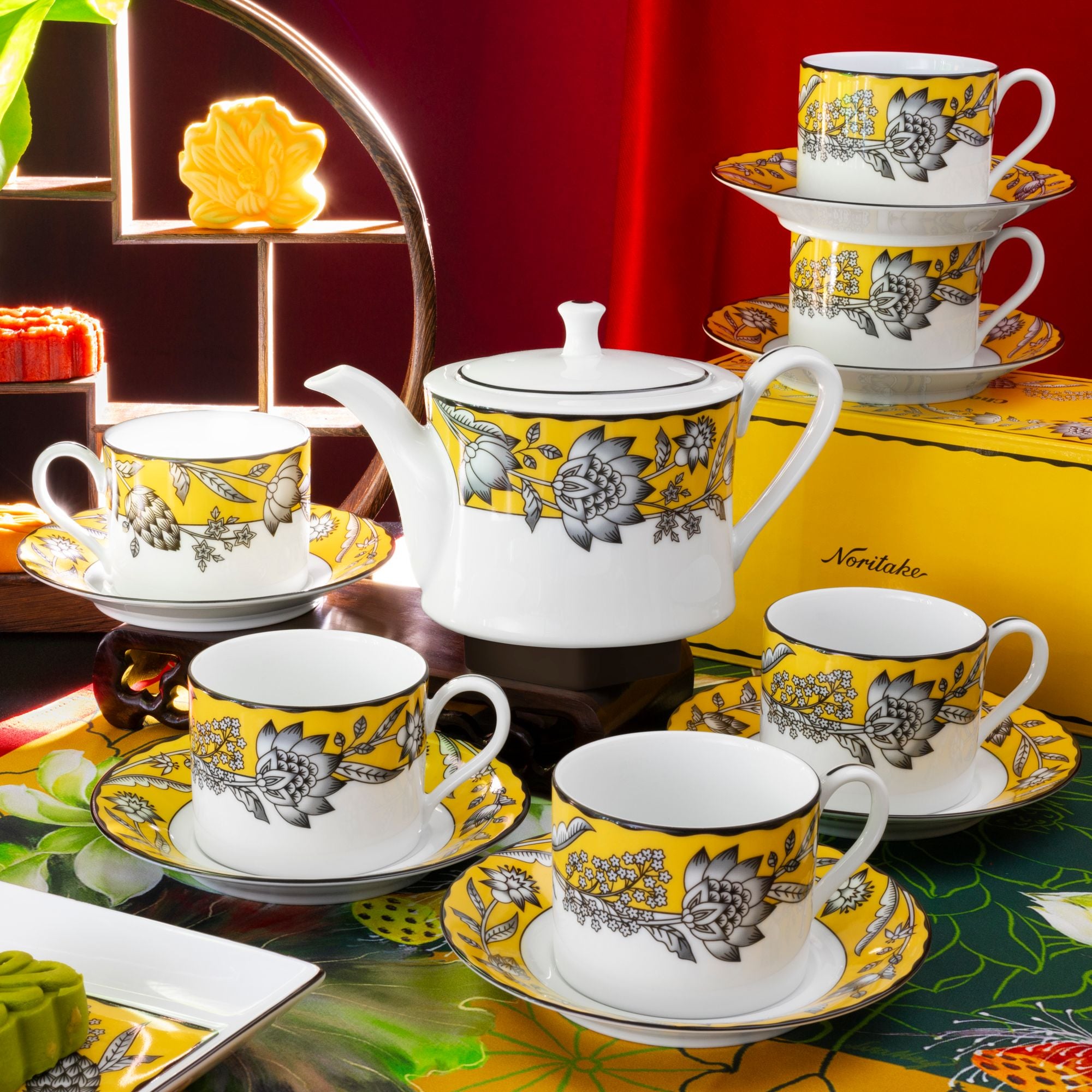  Bộ ấm chén uống trà (ấm 630ml, chén 240ml) 13 món sứ trắng | Chelsea Estate 1779L - T014M 