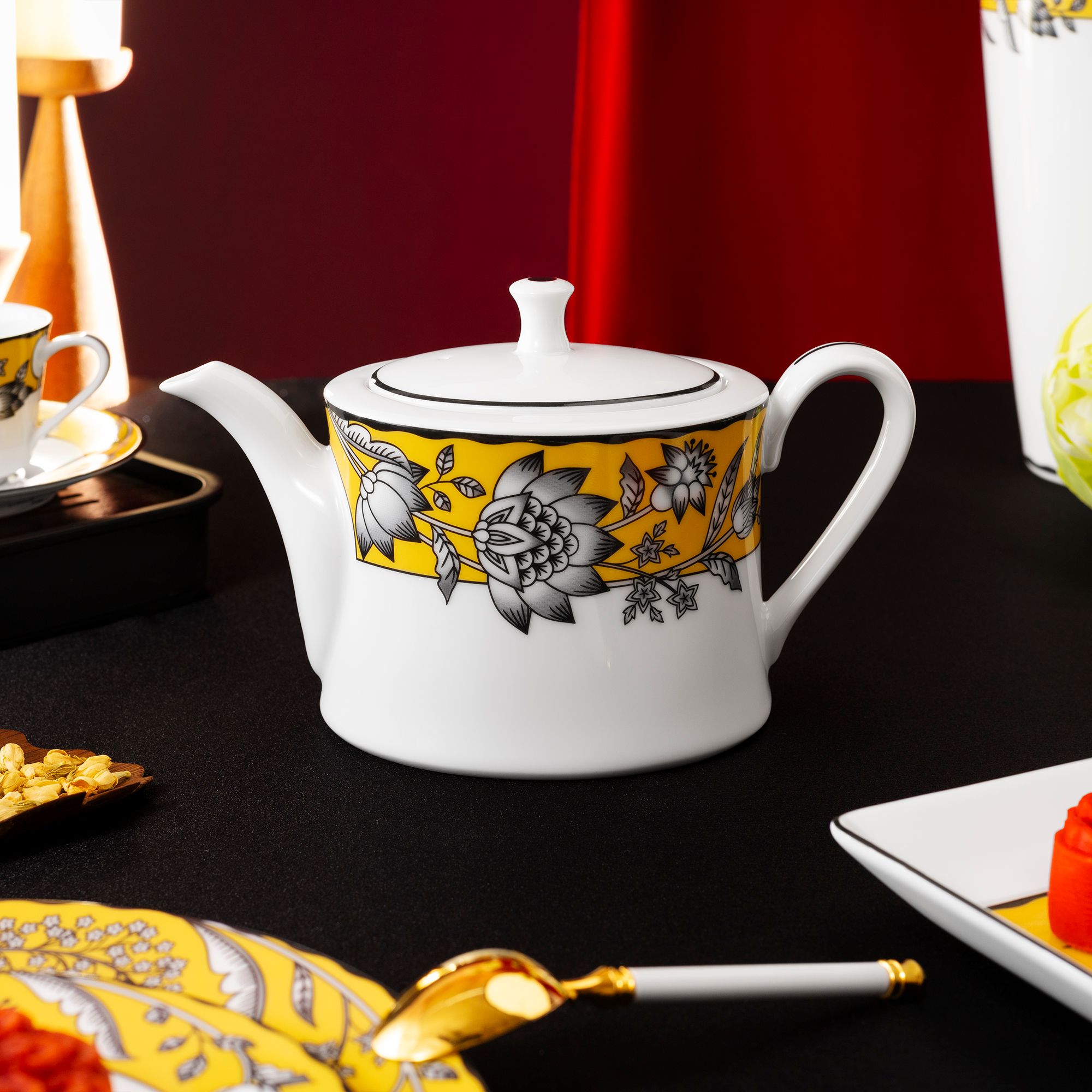  Ấm trà (bình trà) nhỏ dung tích 630ml (màu vàng) sứ trắng | Chelsea Estate 1779L - Q002GC 