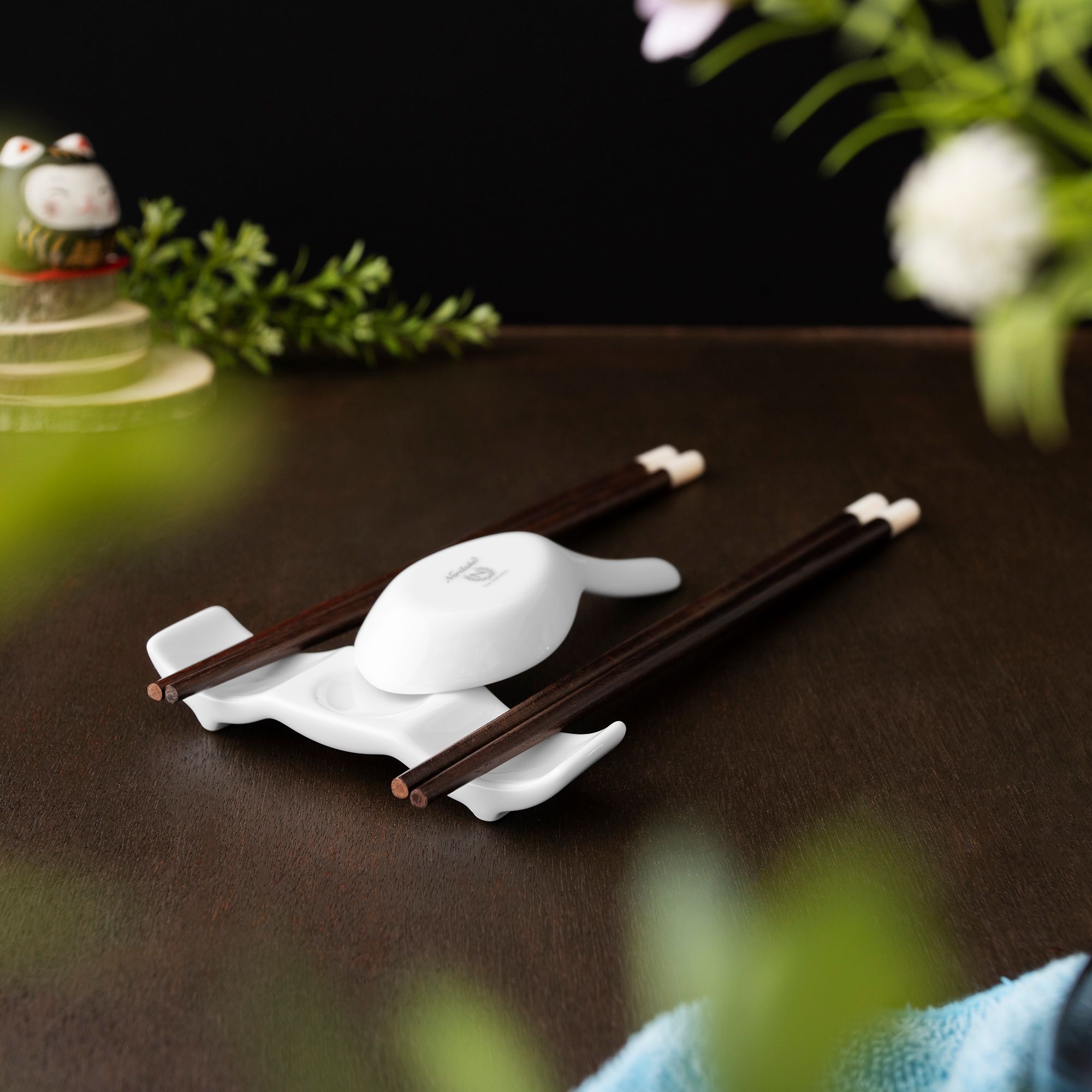  Dụng cụ gác đũa & thìa (gác đũa muỗng) dài 10,8cm sứ trắng | Art Stage 4257L - 91831 