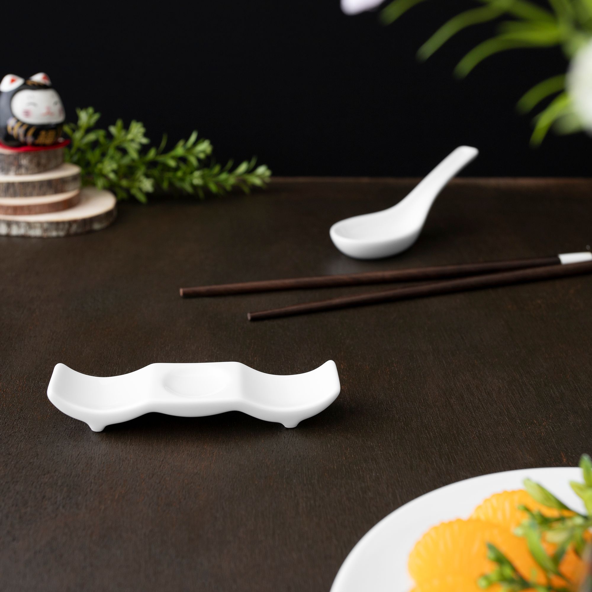  Dụng cụ gác đũa & thìa (gác đũa muỗng) dài 10,8cm sứ trắng | Art Stage 4257L - 91831 