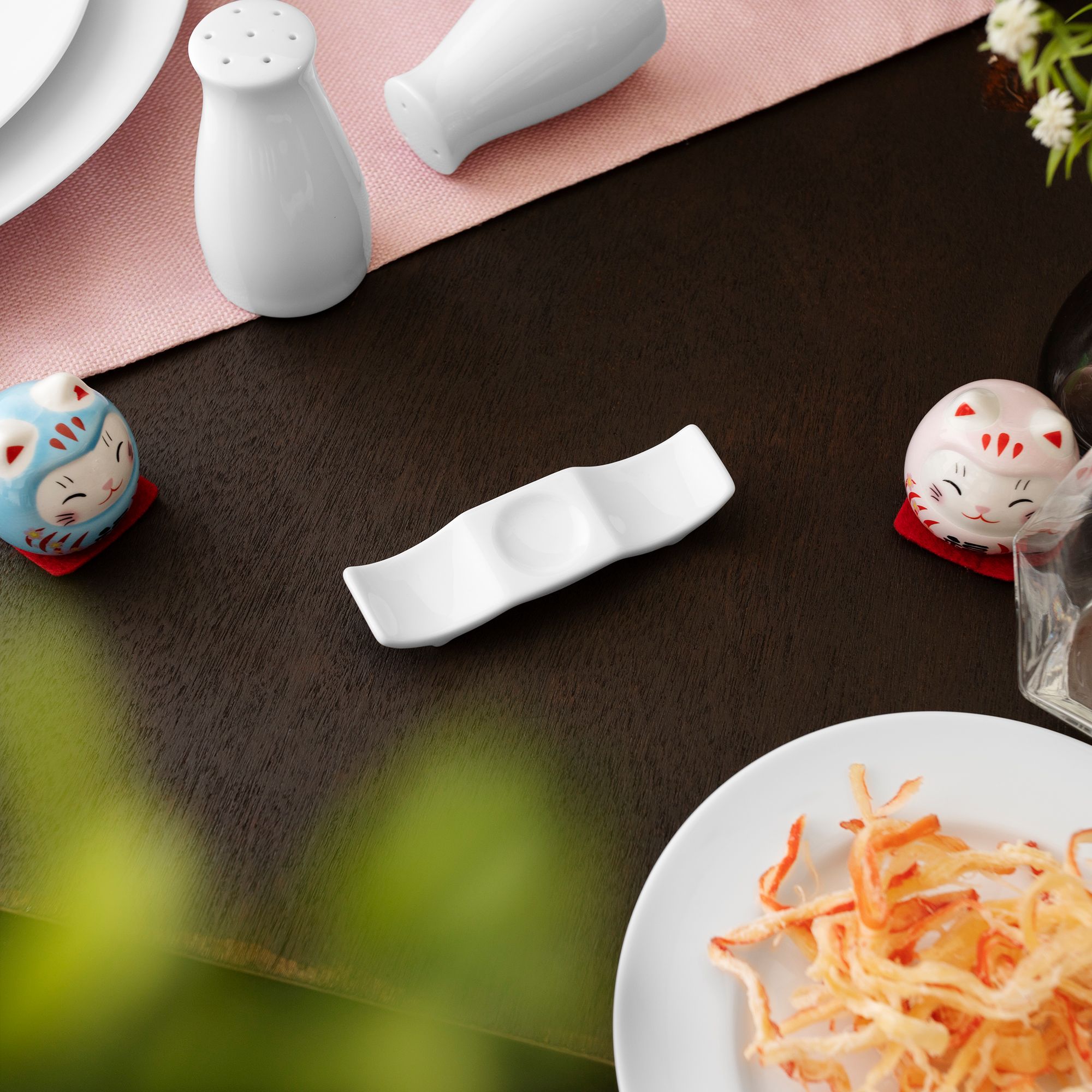  Dụng cụ gác đũa & thìa (gác đũa muỗng) dài 10,8cm sứ trắng | Art Stage 4257L - 91831 