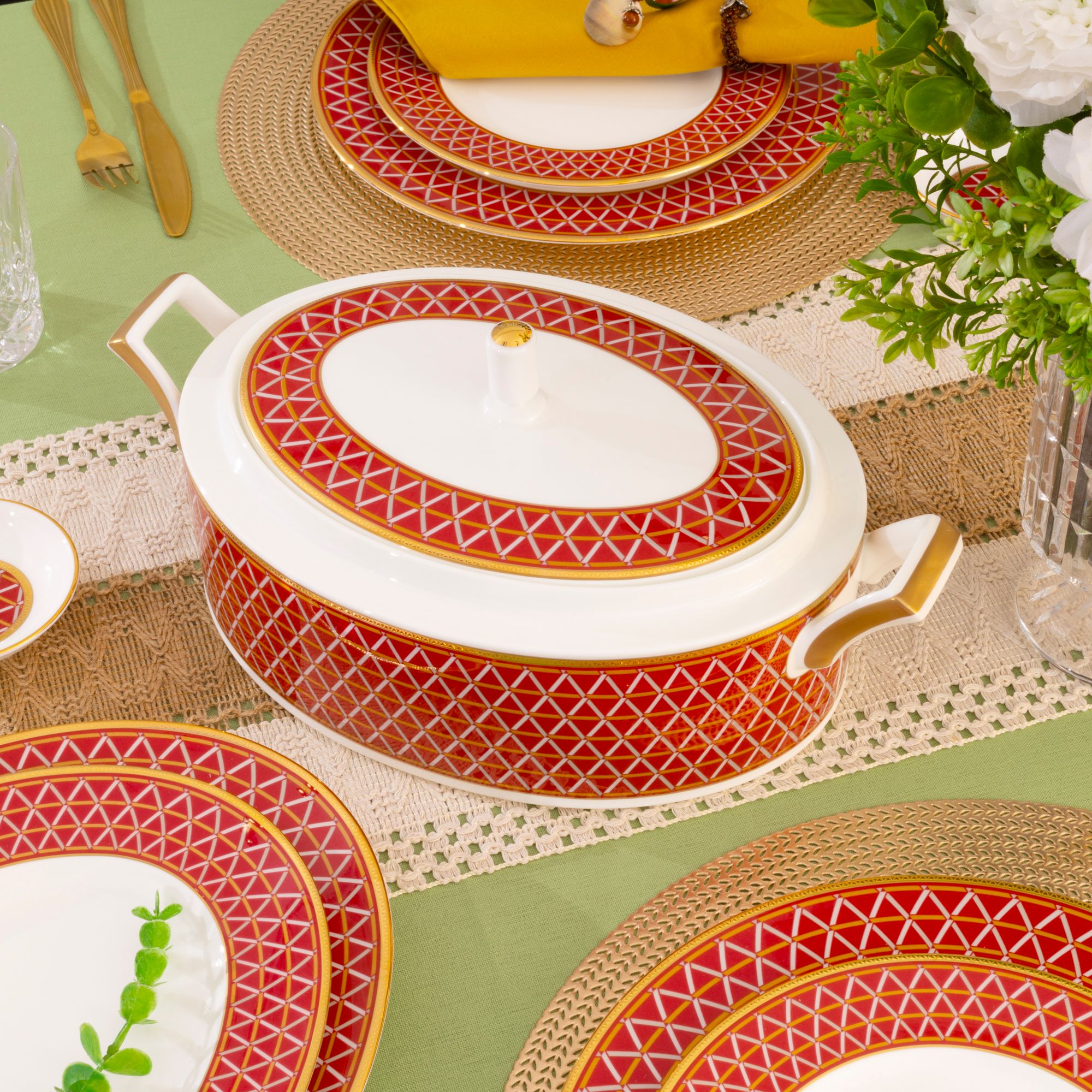  Bộ đĩa ăn kiểu Âu 22 món (cho 6 người) sứ xương | Crochet 4966L - D024AP 