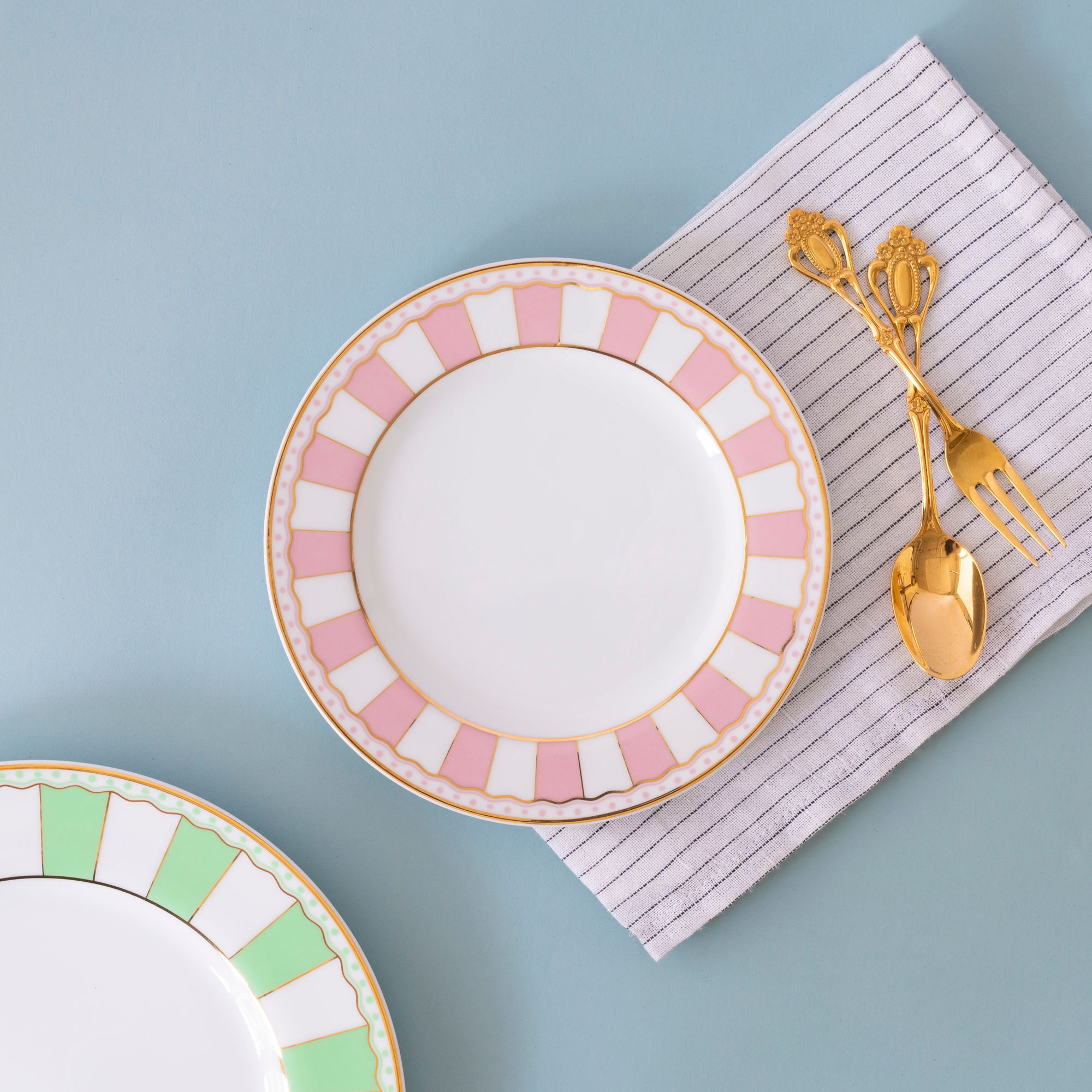  Bộ 02 đĩa tròn cỡ nhỏ 16,3cm (hồng pastel) sứ trắng | CRNIVL Pink M-249L - Q002N 