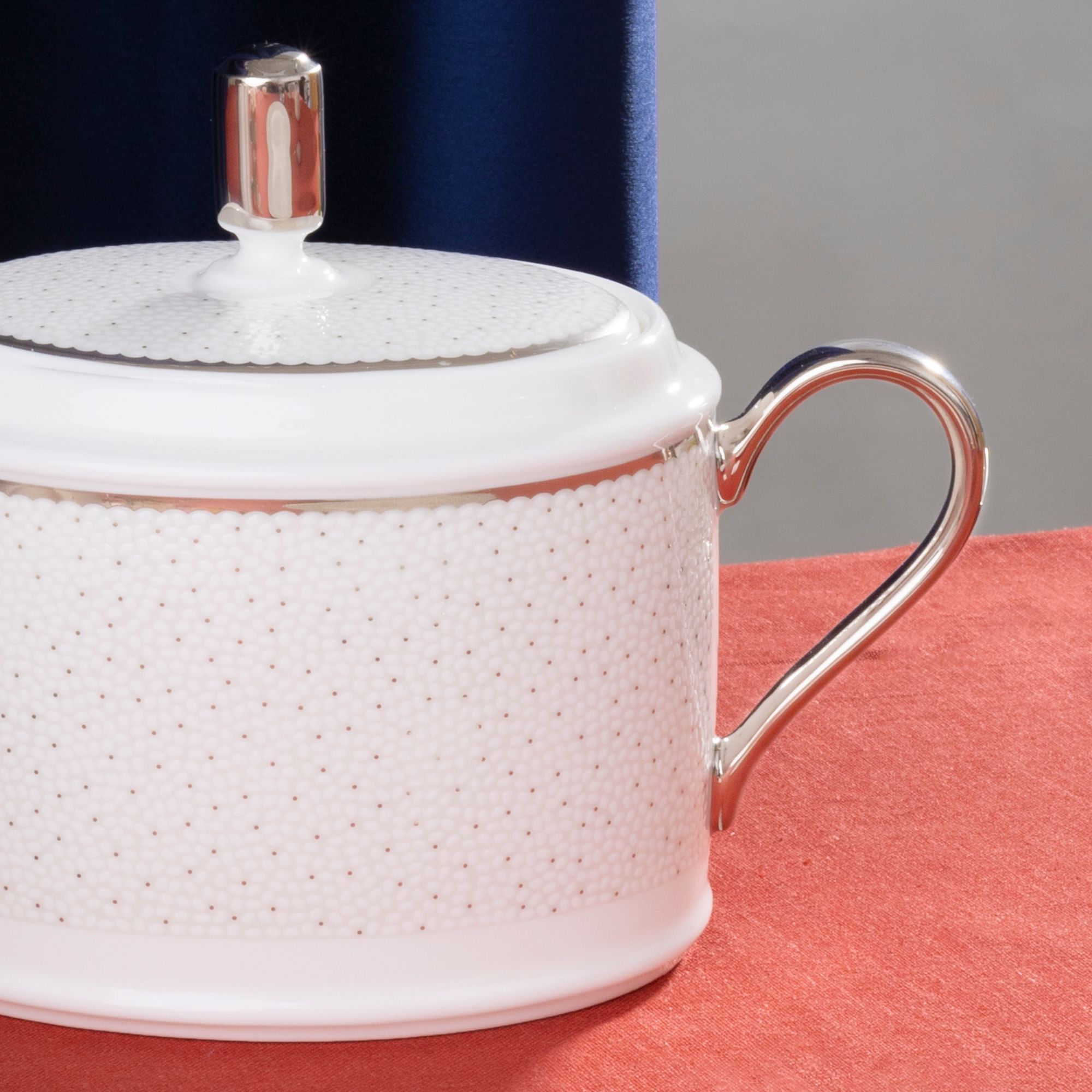  Bộ ấm chén uống trà (ấm 1.250ml, chén 245ml) 15 món sứ xương | Broome Street 4913L - T017A 