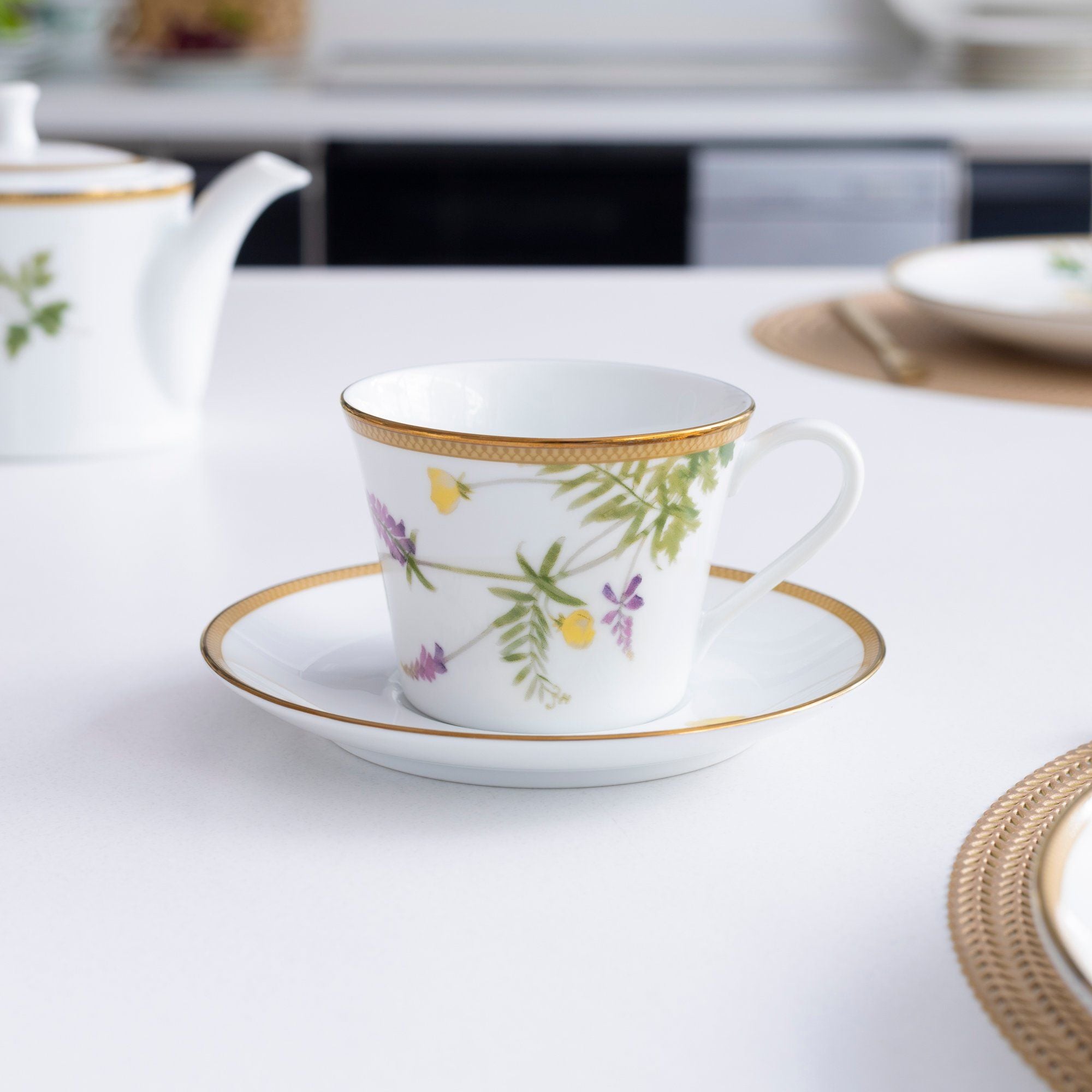  Bộ ấm chén uống trà chiều (ấm 630ml, chén 250ml) 6 món sứ trắng | New Morning 1738L - T07A 