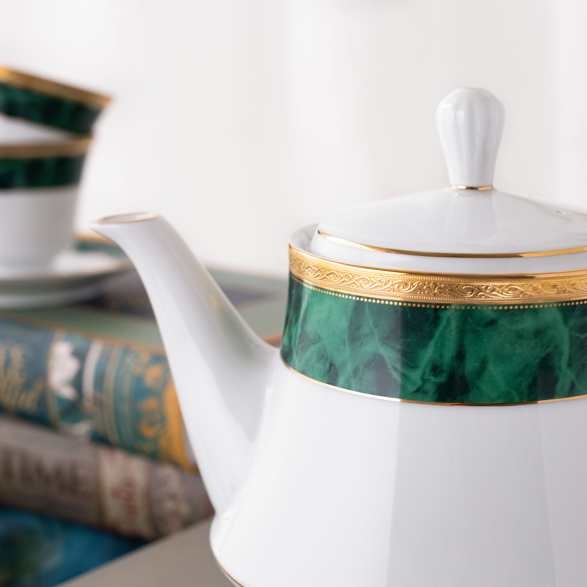  Bộ ấm chén uống trà (ấm 1.200ml, chén 230ml) (xanh - Jade) 15 món sứ trắng | Majestic Green M-164L - T017A 