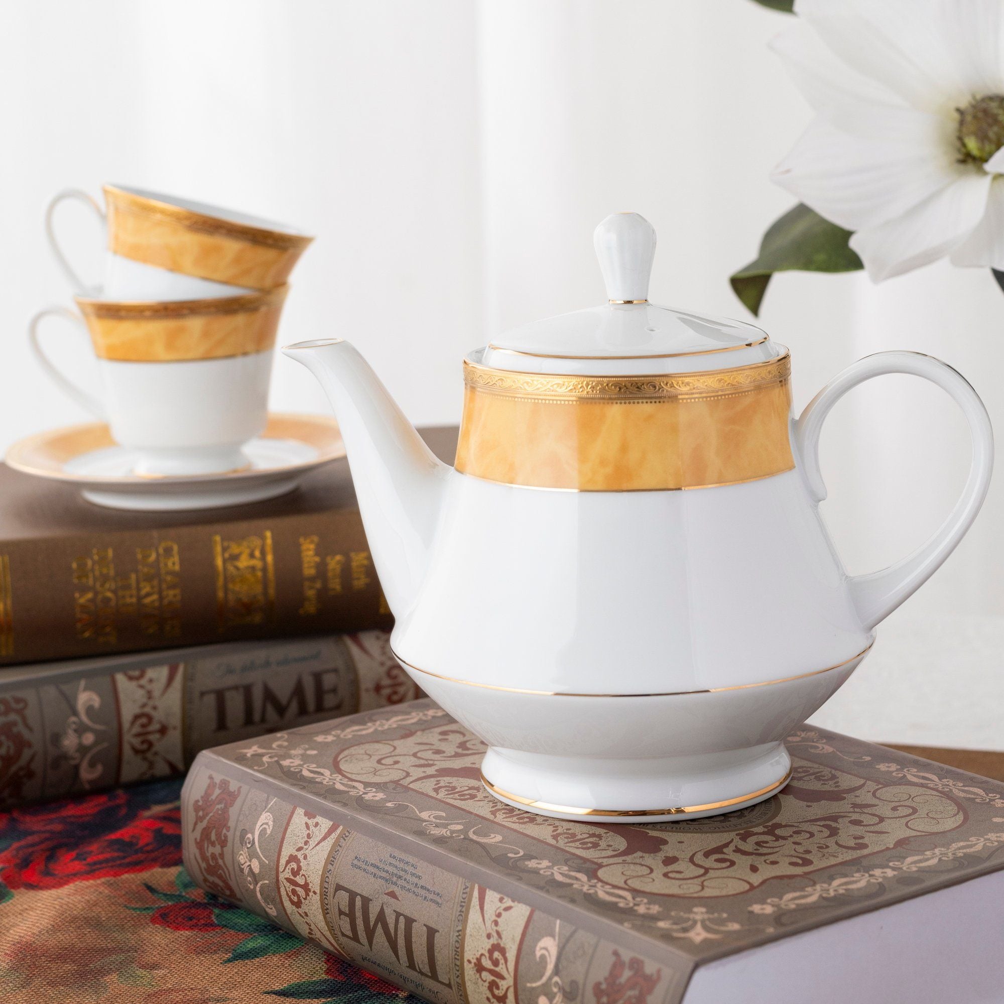  Bộ ấm chén uống trà (ấm 1.200ml, chén 230ml) (vàng - Thạch Anh) 15 món sứ trắng | Majestic Yellow M-168L - T017A 