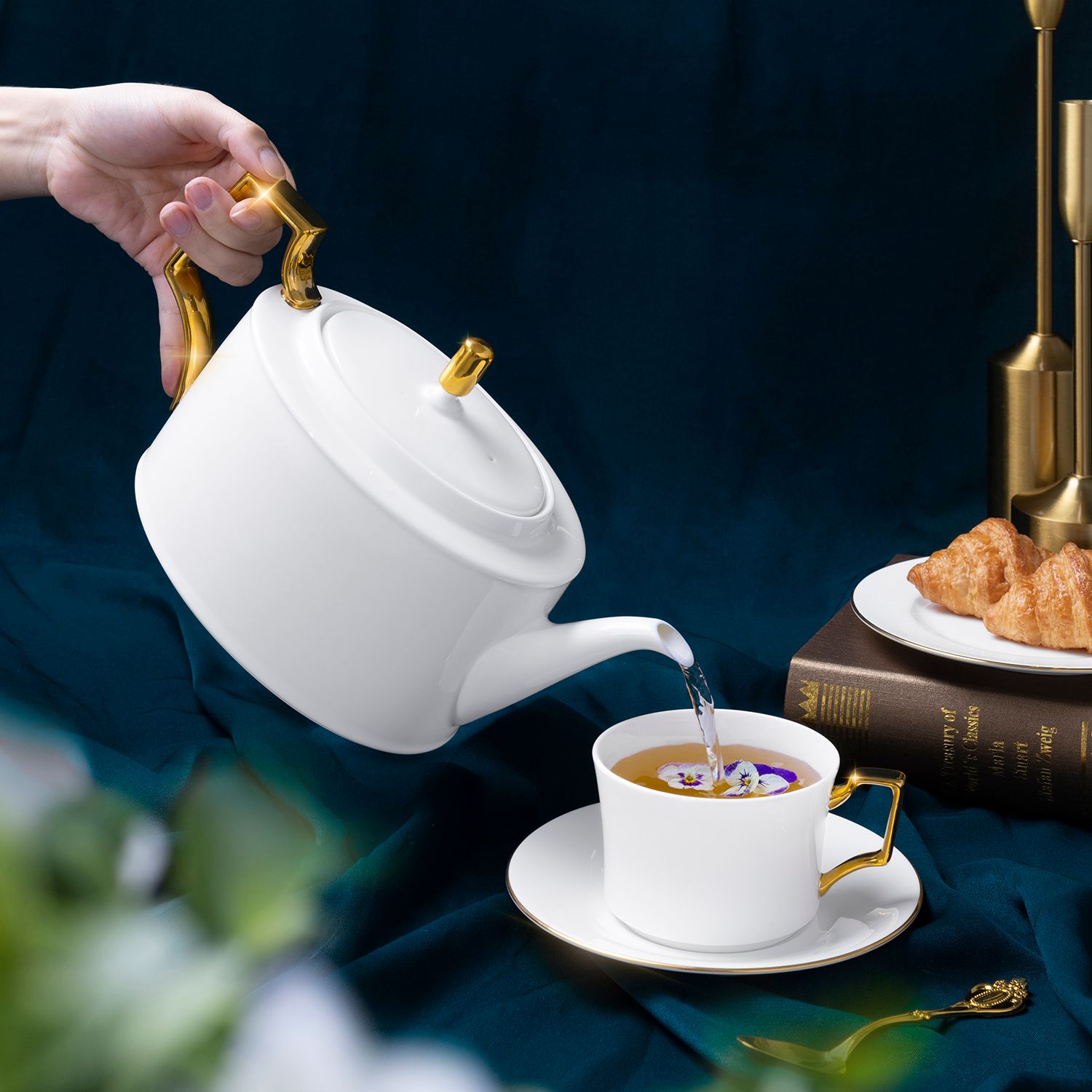  Bộ ấm chén uống trà (ấm 1.280ml, chén 240ml) 15 món sứ xương | Accompanist 4886L - T017A 
