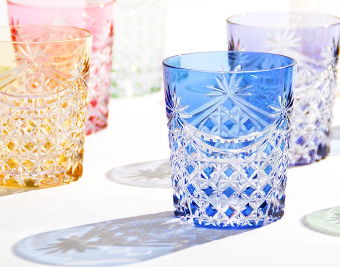  Ly pha lê rock glass họa tiết Edo Kiriko (Square Basket Weave) dung tích 240ml màu xanh cobalt | Kagami T370 - 2835-CCB 