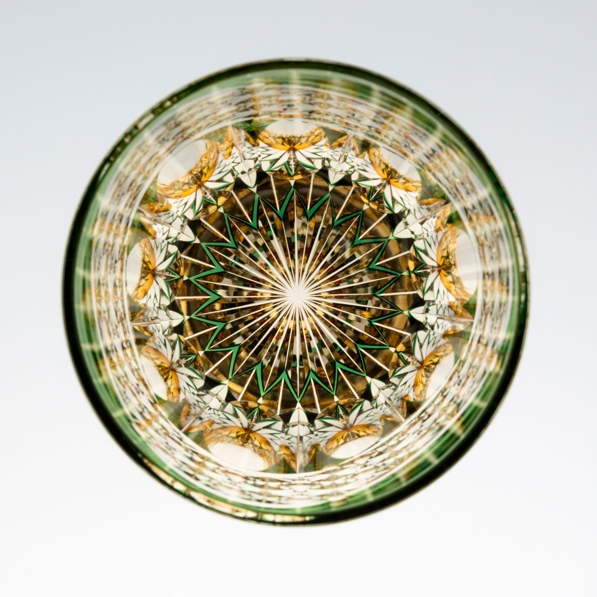  Ly pha lê rock glass họa tiết Edo Kiriko (Gyoukou) 320ml màu xanh lá được chế tác bởi nghệ nhân Satoshi Nabetani | Kagami Crystal T755 - 2971-WUG 