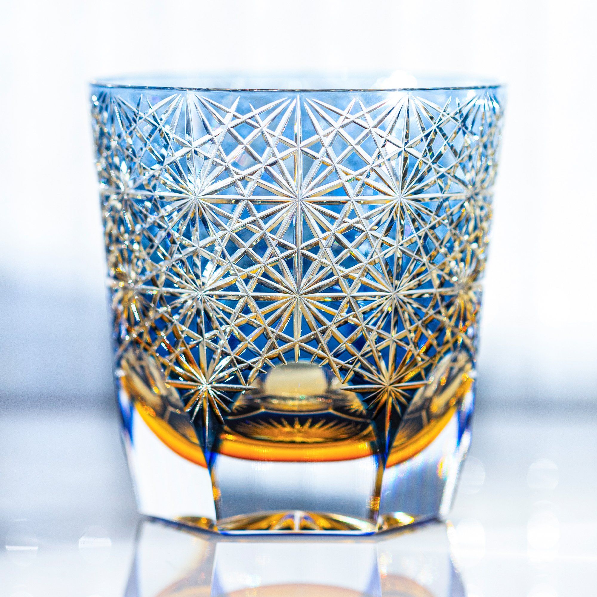  Ly pha lê rock glass Edo Kiriko "Ogiku" 320ml xanh cobalt được chế tác bởi nghệ nhân Junichi Nabetani | Kagami Crystal T755 - 2973-WUB 
