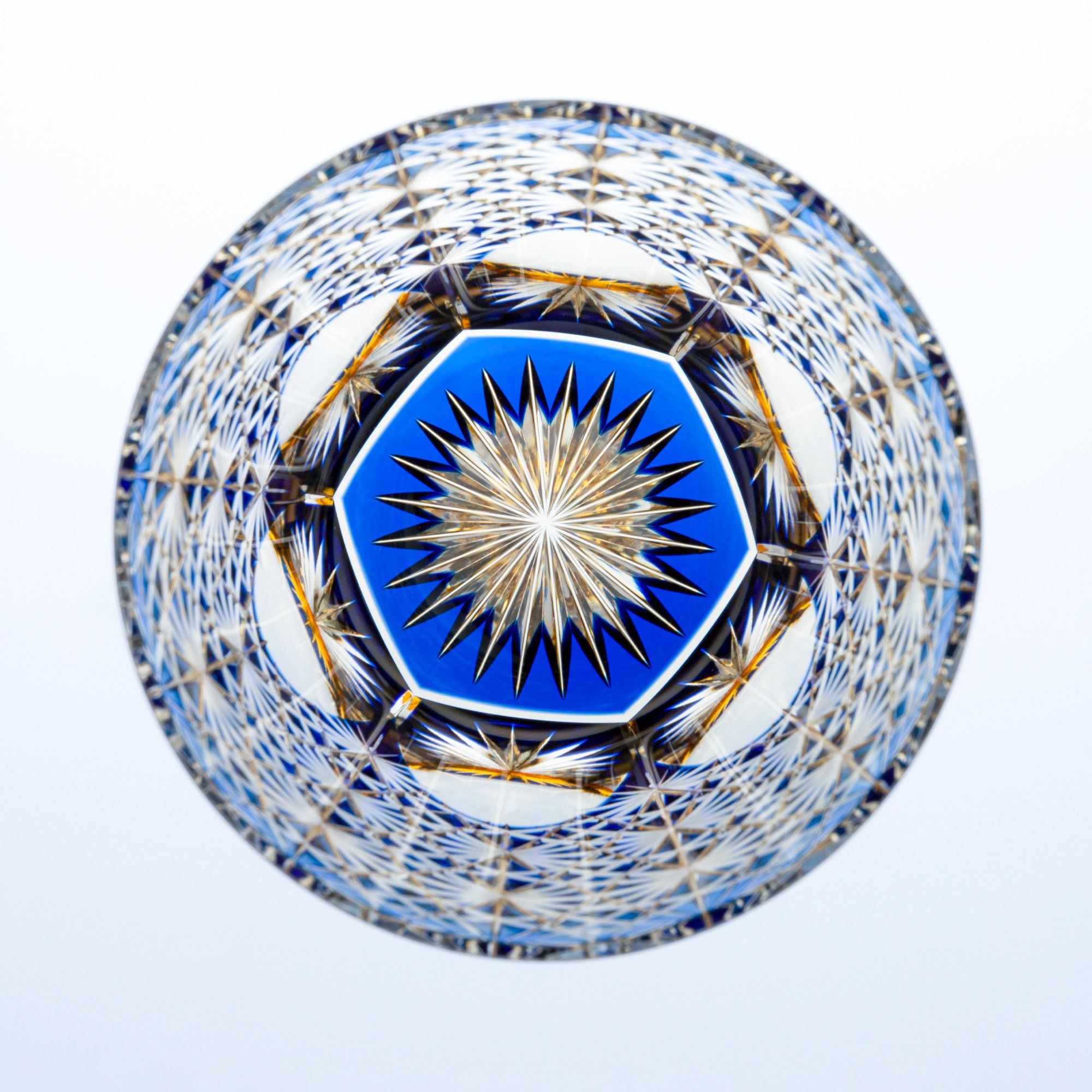  Ly pha lê rock glass Edo Kiriko "Ogiku" 320ml xanh cobalt được chế tác bởi nghệ nhân Junichi Nabetani | Kagami Crystal T755 - 2973-WUB 