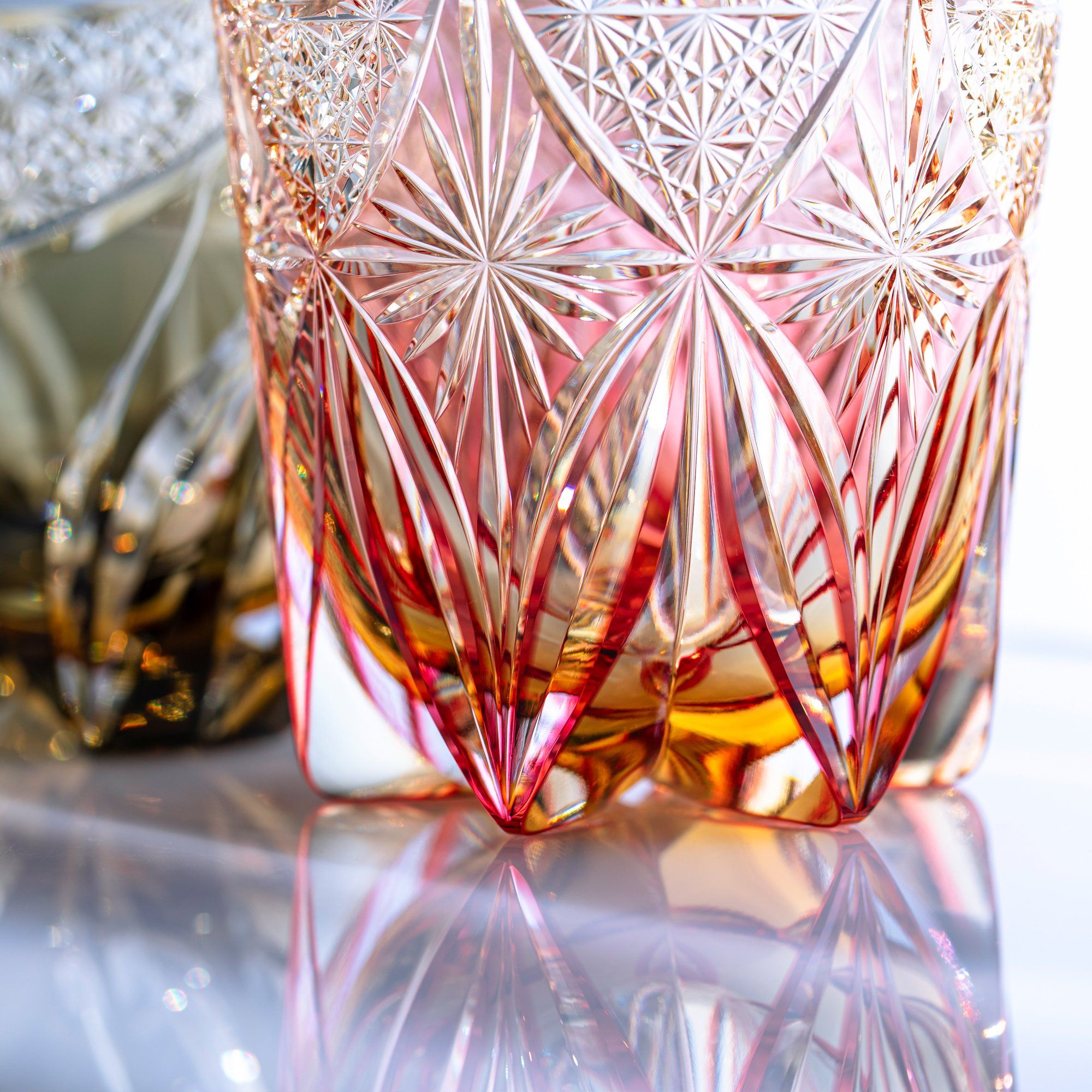  Ly pha lê rock glass Edo Kiriko "Kirara" 320ml màu đỏ được chế tác bởi nghệ nhân Tatsuya Nemoto | Kagami Crystal T755 - 3005-WUA 