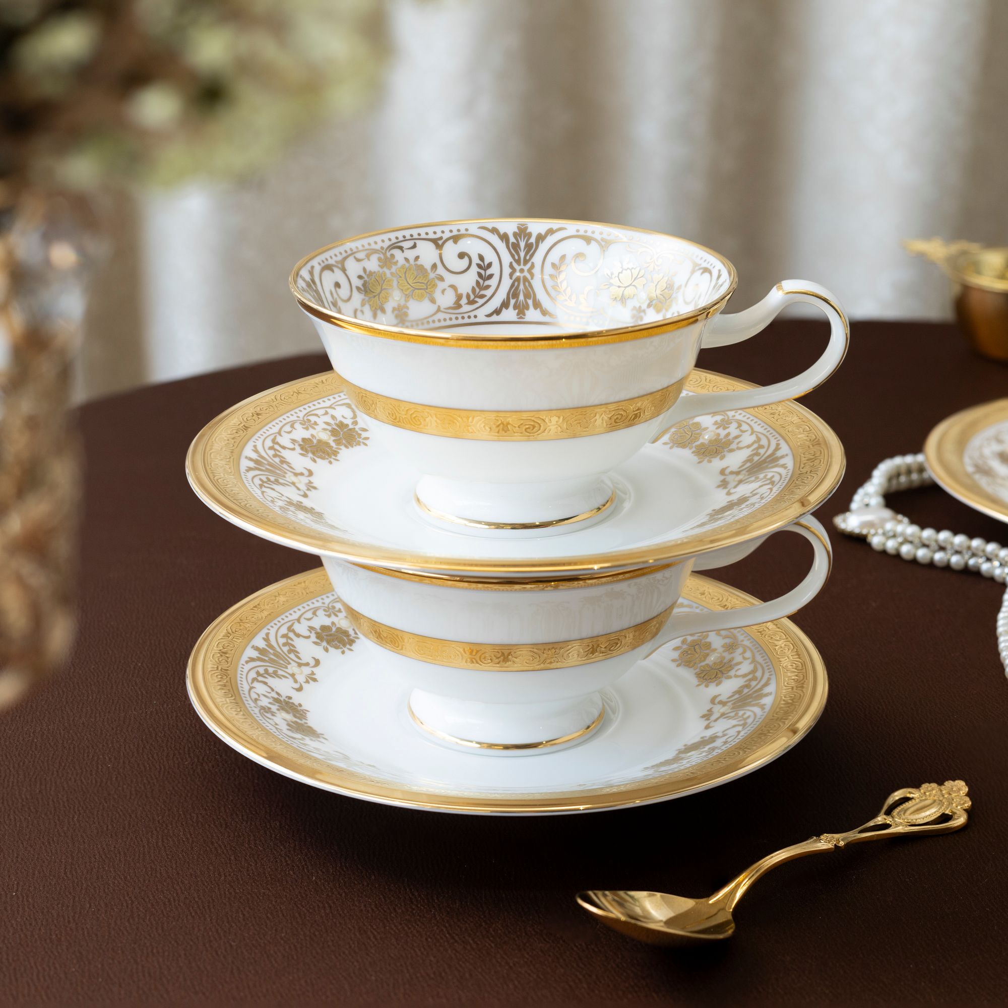  Bộ ấm chén trà (ấm 1.440ml, chén loe 220ml) 13 món sứ xương Nhật Bản | Georgian Palace 4858J - T014L 
