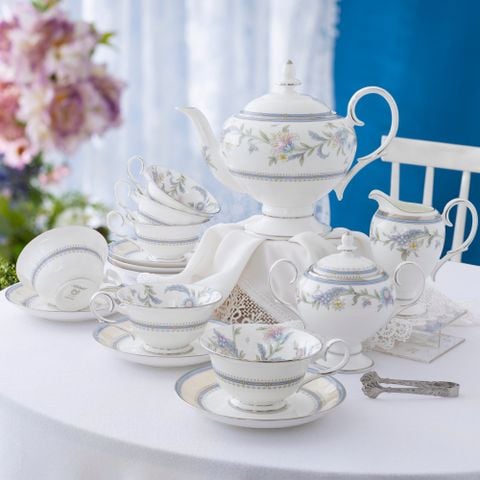 Bộ ấm chén uống trà (ấm 1.050ml, chén 215ml) 15 món sứ xương | Jardin Fleuri 4910L - T017A