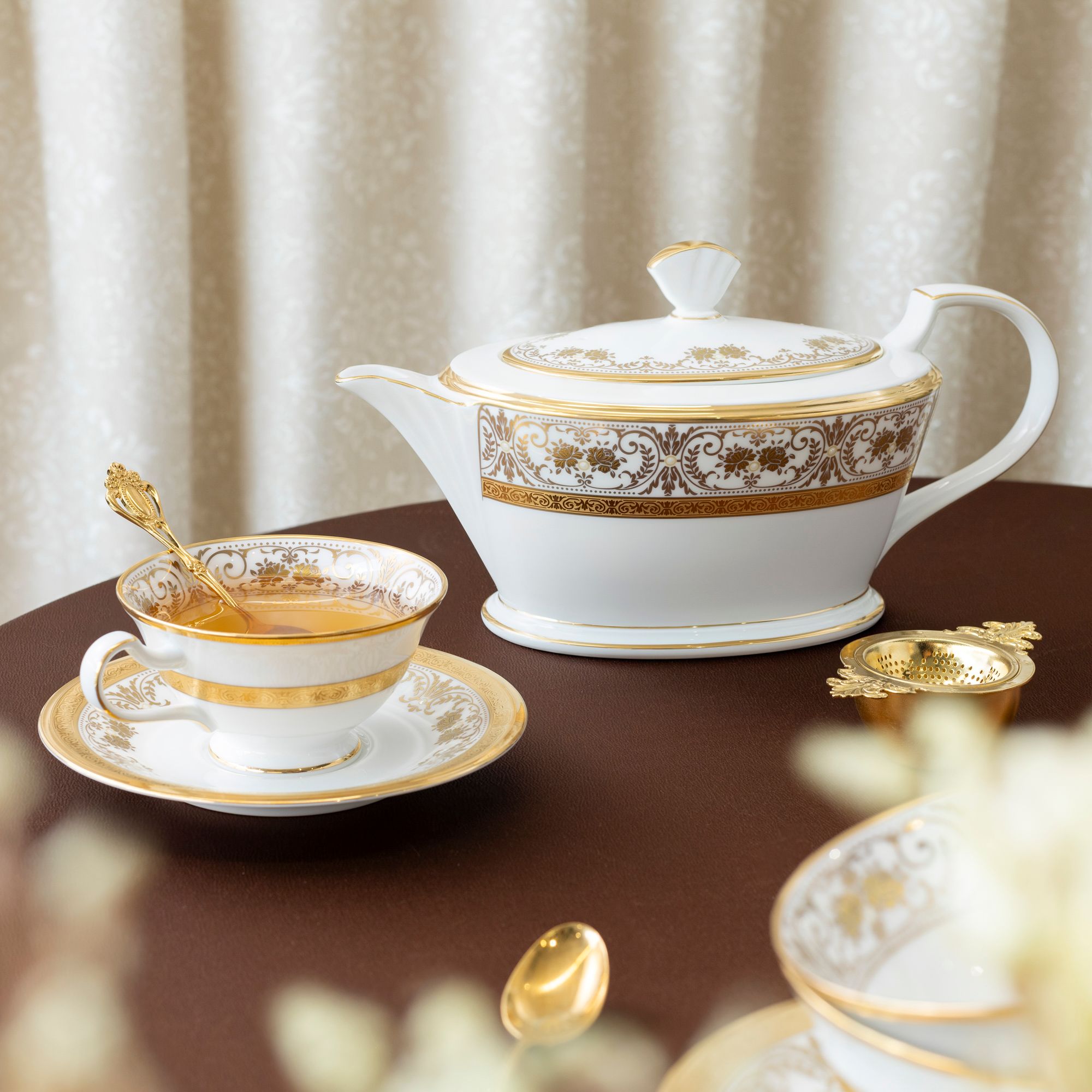  Bộ ấm chén trà (ấm 1.440ml, chén loe 220ml) 13 món sứ xương Nhật Bản | Georgian Palace 4858J - T014L 