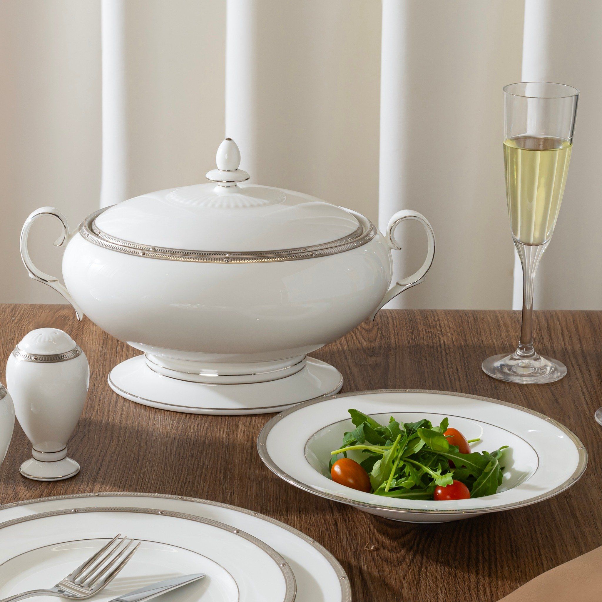 Bộ đĩa ăn kiểu Âu 22 món (cho 6 người) sứ xương | Rochelle Platinum 4795L - D024AN 
