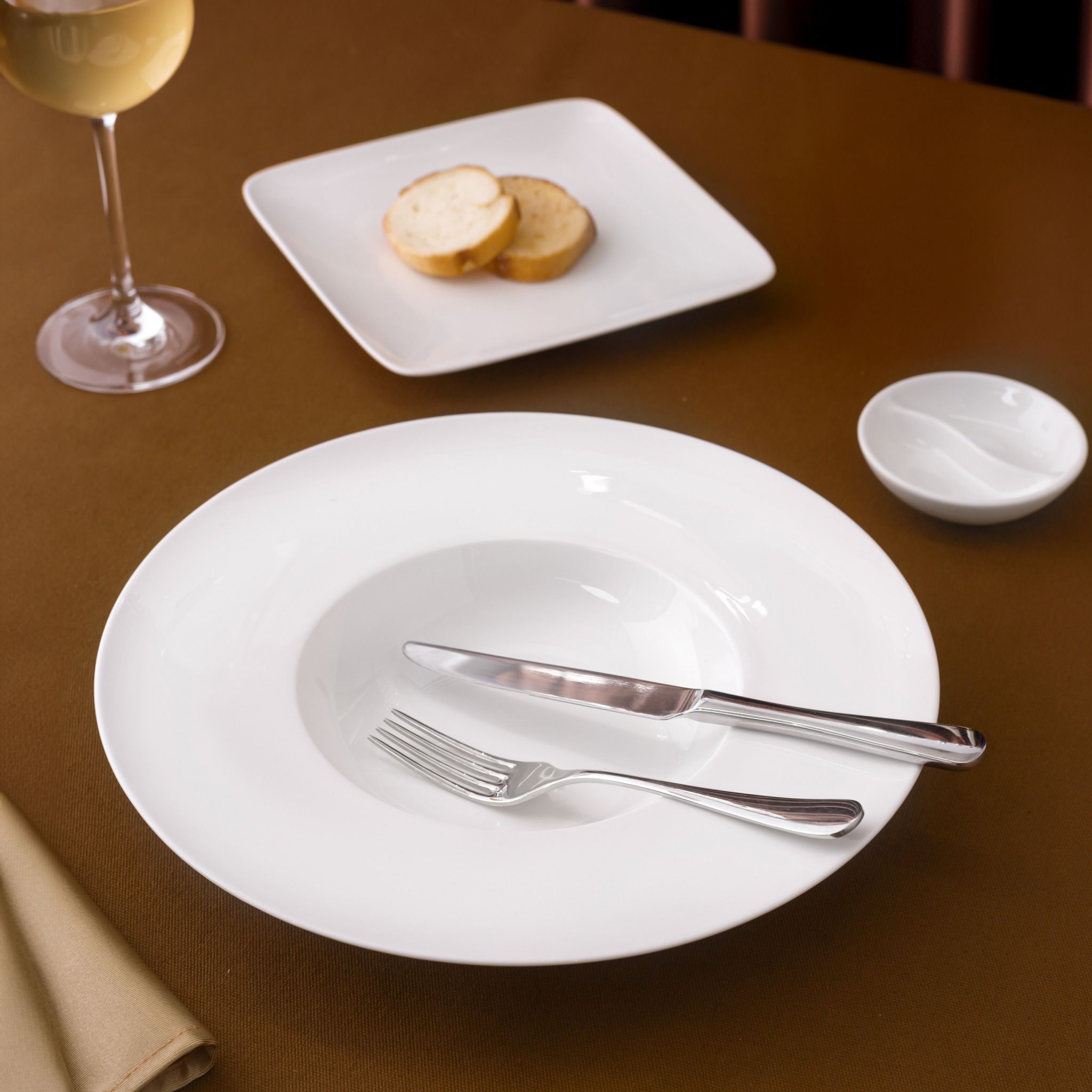  Bộ bát đĩa ăn châu Á đầy đủ 38 món (đĩa tròn, cho 6 người) sứ xương | Plain White 9990L - D038AT 