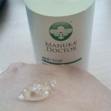  Serum phục hồi da nhạy cảm, da mụn Manuka Docktor ApiClear Skin Treatment 30ml (UK - Anh Quốc) 