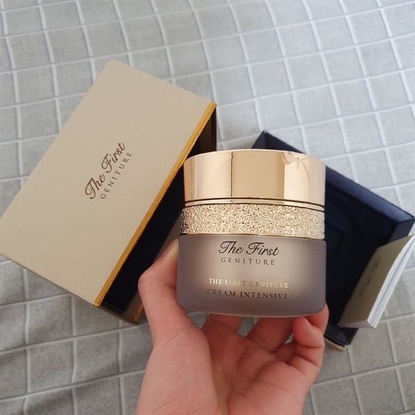 OH THE FoIRST GENITURE CREAM INTENSIVE 55