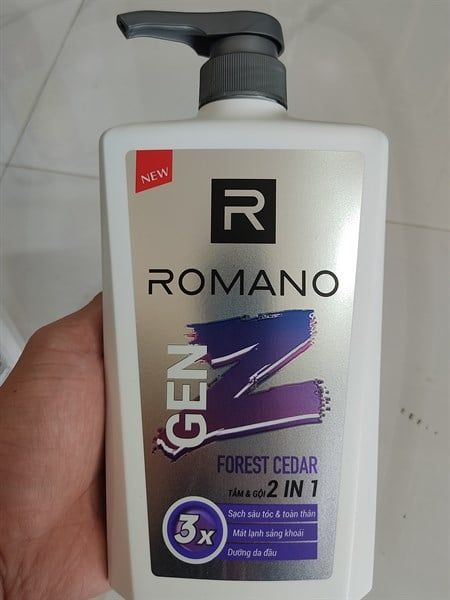 Romano_Tắm Gội 2in1 GEN Z Forest (Tem Tím) 610g