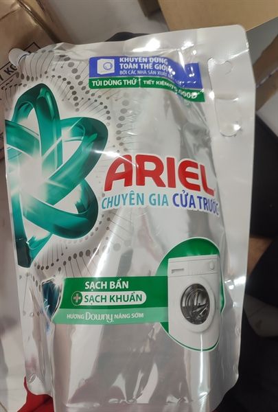 P&G_ARIEL_ Nước Giặt Cửa Trước Sạch Bẩn Sạch Khuẩn Hương Downy Nắng Sớm 2,45L