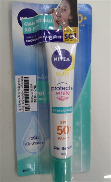 NI_Nivea_Serum Chống Nắng Giúp Dưỡng Trắng Và Kiểm Soát Dầu SPF50+ 30ml