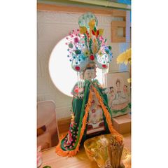 Mão bà hột đá ngũ sắc (Đỏ/Vàng) - Size tượng: 30cm-40cm (Ni 18-22cm): Mã BNS