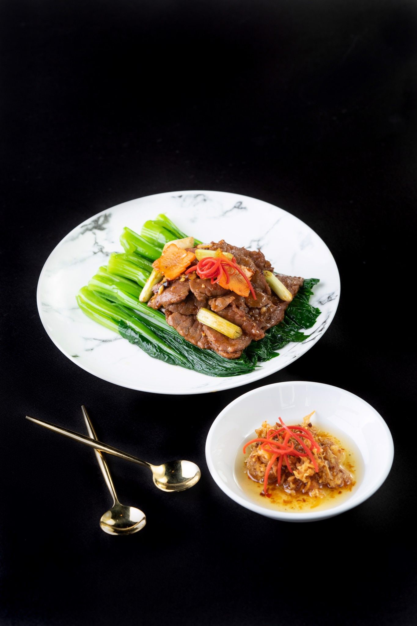 Bò xào cải/菜遠牛王 / Stir fried prime beef & veggie 