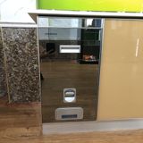 Thùng Gạo Gương Nút Nhấn Eurogold B302- 300