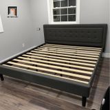  Giường ngủ kiểu dáng sang trọng GN3 Pinheiro màu trắng kem 