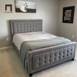  Giường ngủ vải nỉ GN25 Kaster màu trắng kem giật nút xinh xắn 