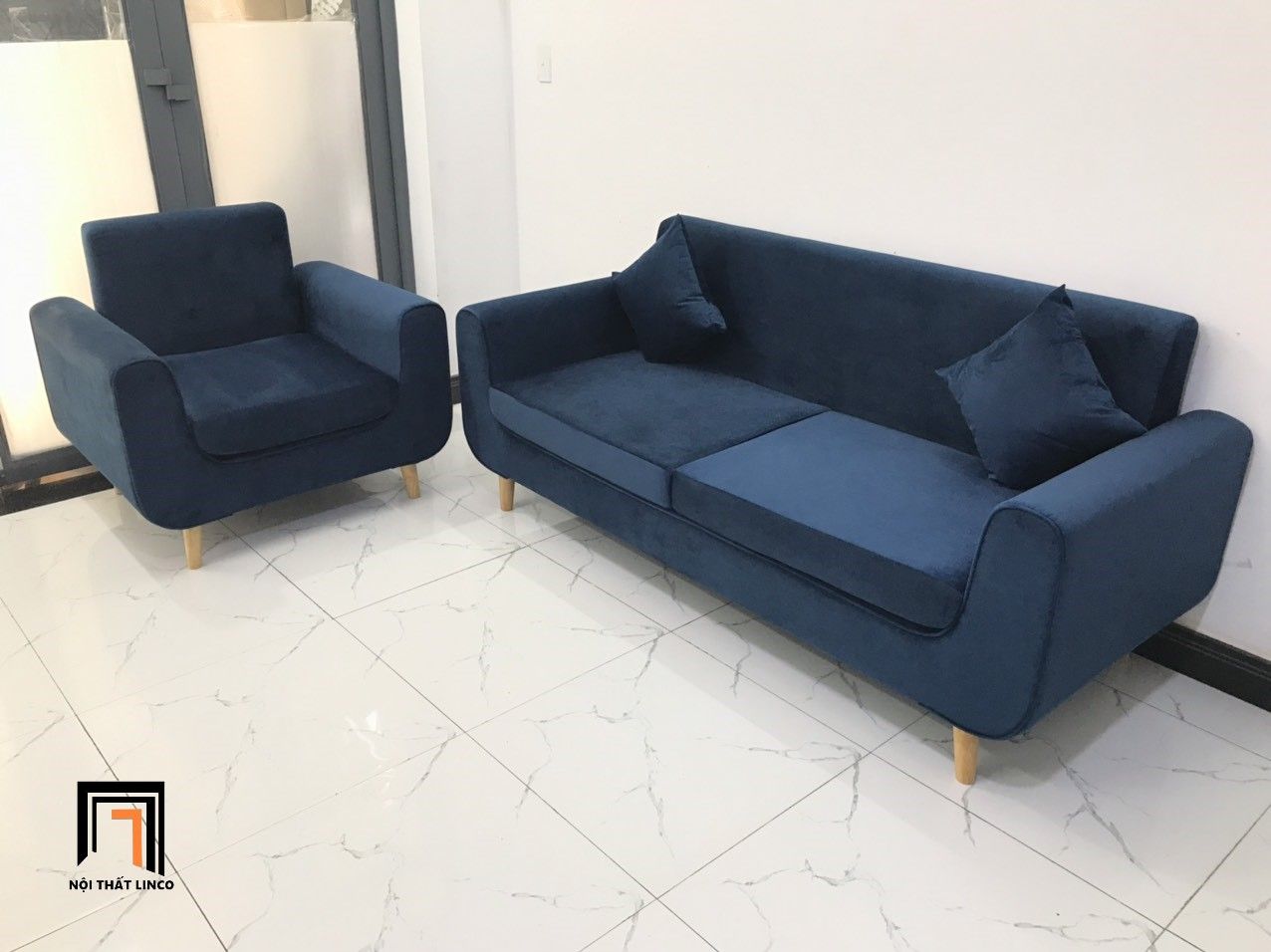  Bộ ghế sofa cho văn phòng làm việc NS04 vải nhung xanh đậm 