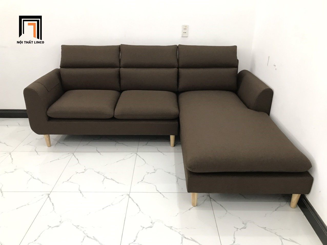  Bộ ghế sofa góc chữ L màu nâu đậm 2m2 x 1m6 cho gia đình 